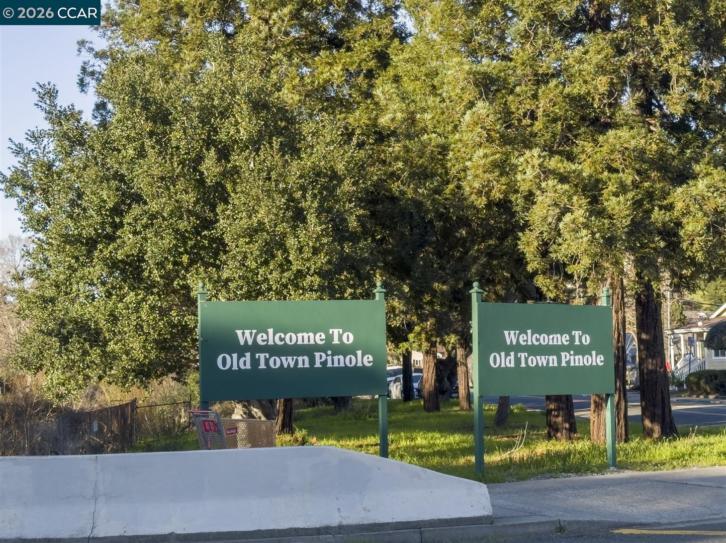 Detail Gallery Image 45 of 60 For 2419 Hill View Ln, Pinole,  CA 94564 - 5 Beds | 2/1 Baths