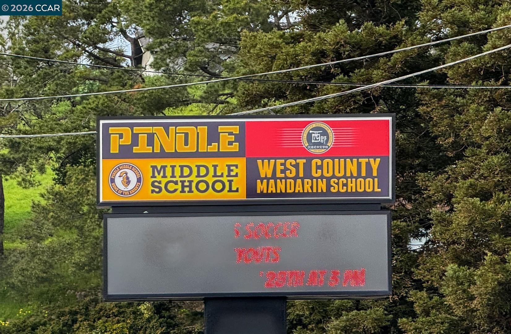 Detail Gallery Image 59 of 60 For 2419 Hill View Ln, Pinole,  CA 94564 - 5 Beds | 2/1 Baths