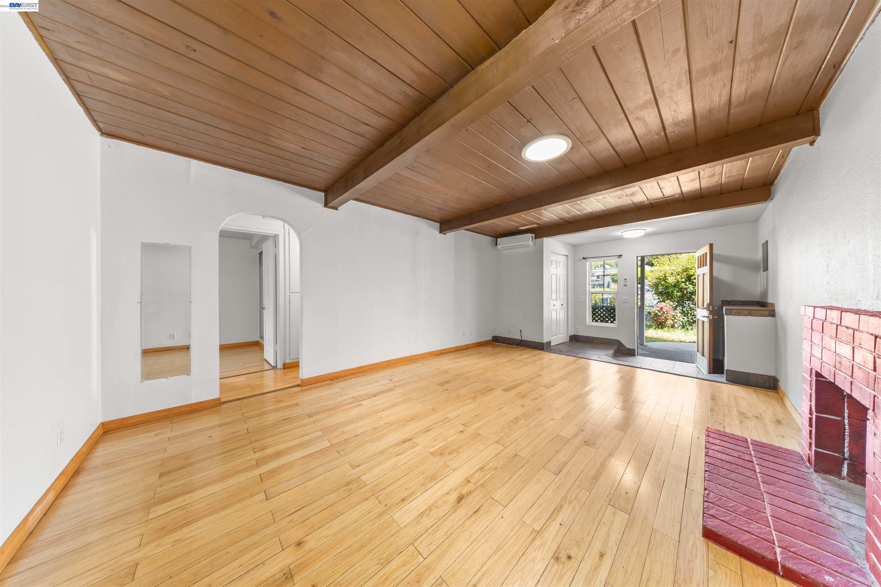 2102 Overhill Rd, Concord, CA, 94520