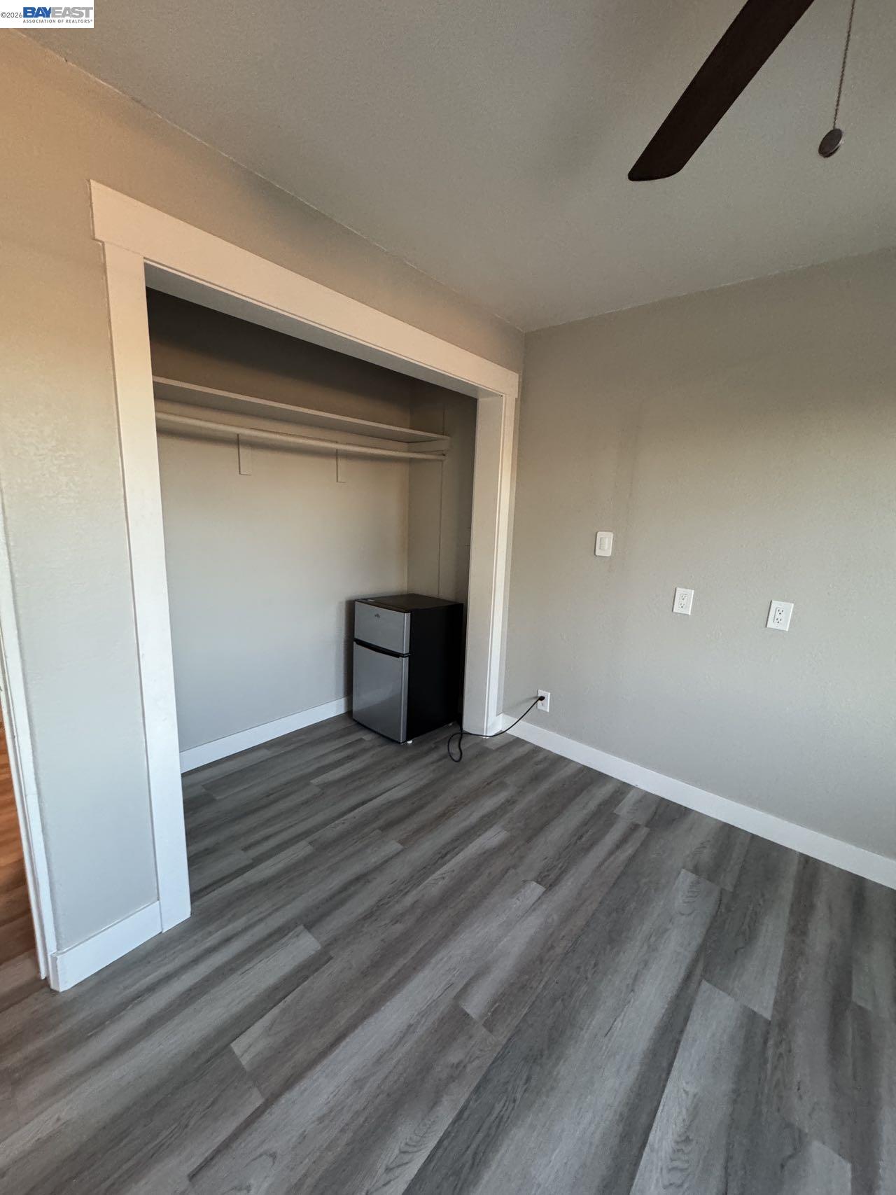 Detail Gallery Image 43 of 52 For 2102 Overhill Rd, Concord,  CA 94520 - 6 Beds | 3 Baths