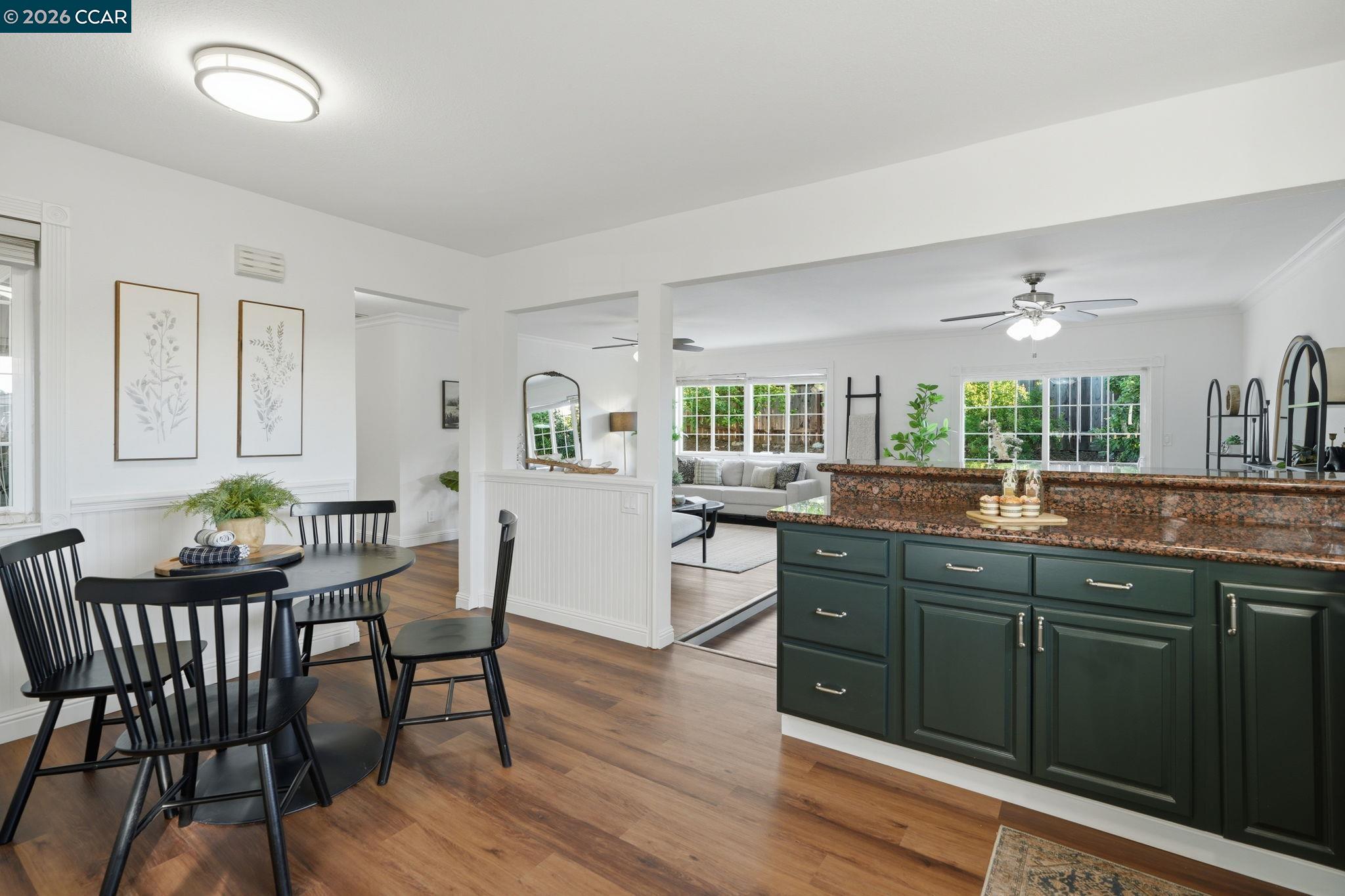 Detail Gallery Image 19 of 41 For 2313 Panoramic Dr, Concord,  CA 94520 - 4 Beds | 2 Baths