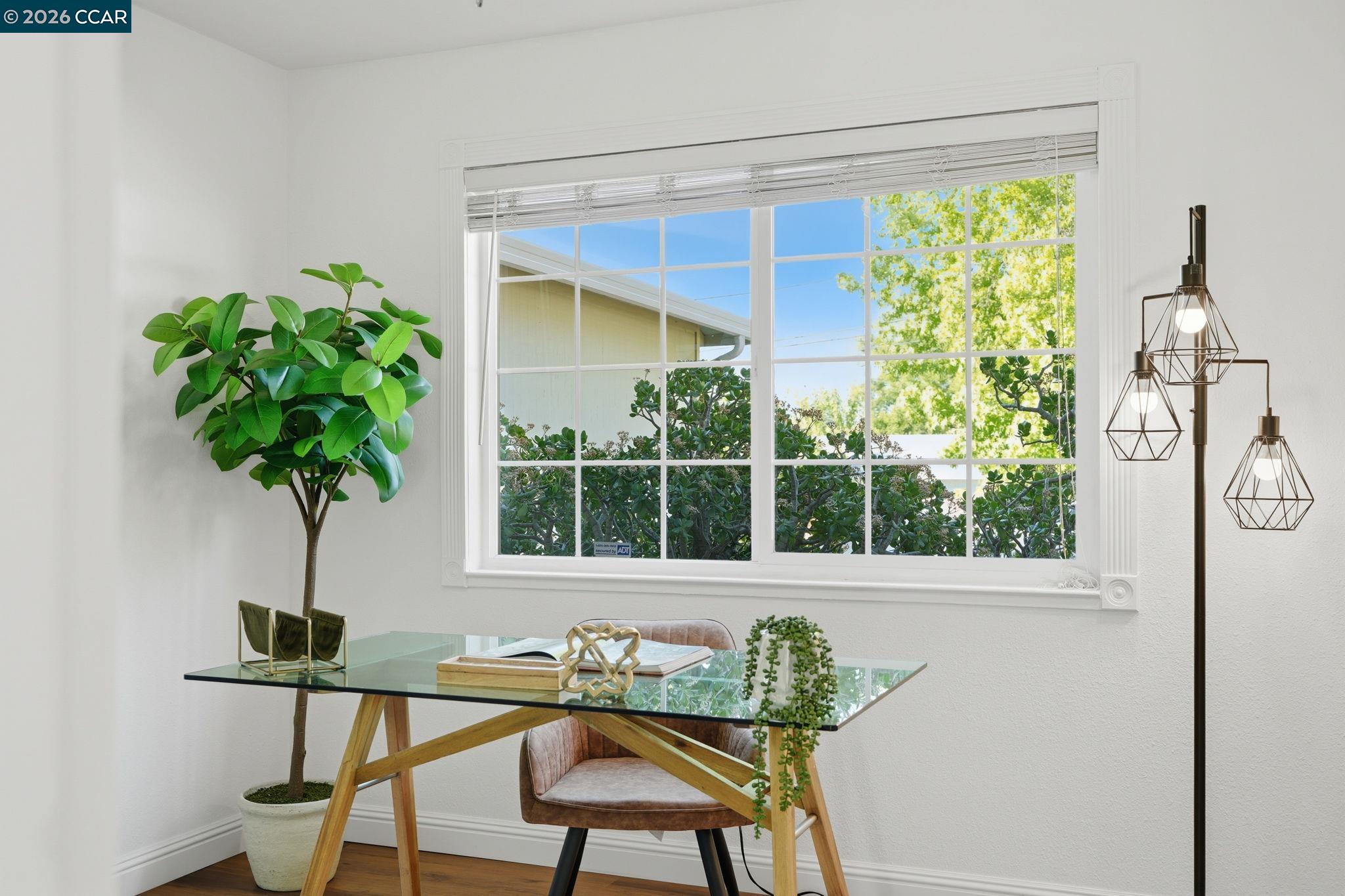 Detail Gallery Image 34 of 41 For 2313 Panoramic Dr, Concord,  CA 94520 - 4 Beds | 2 Baths