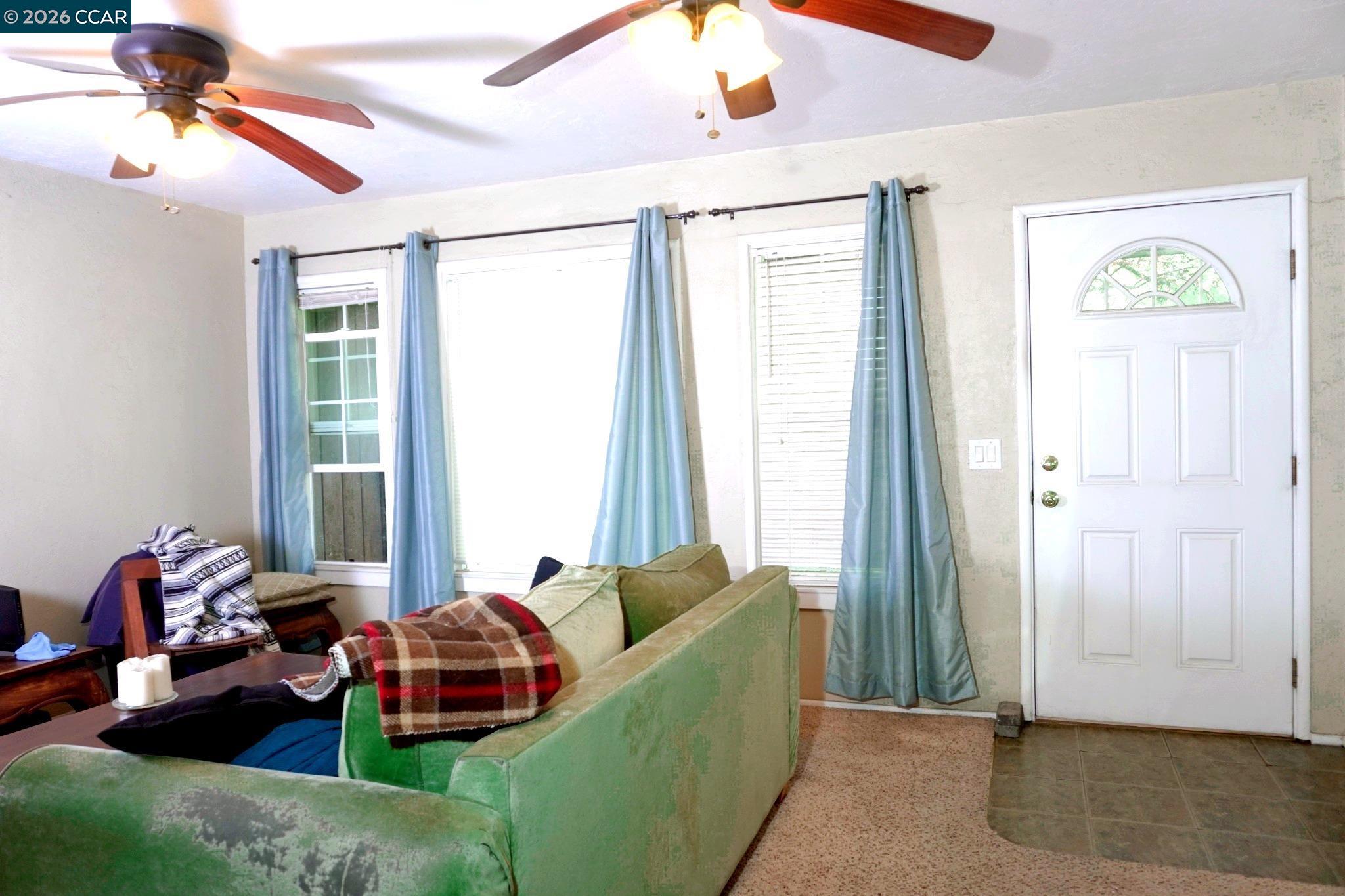 Detail Gallery Image 16 of 42 For 3704 San Rafael, Stockton,  CA 95204 - 2 Beds | 1 Baths