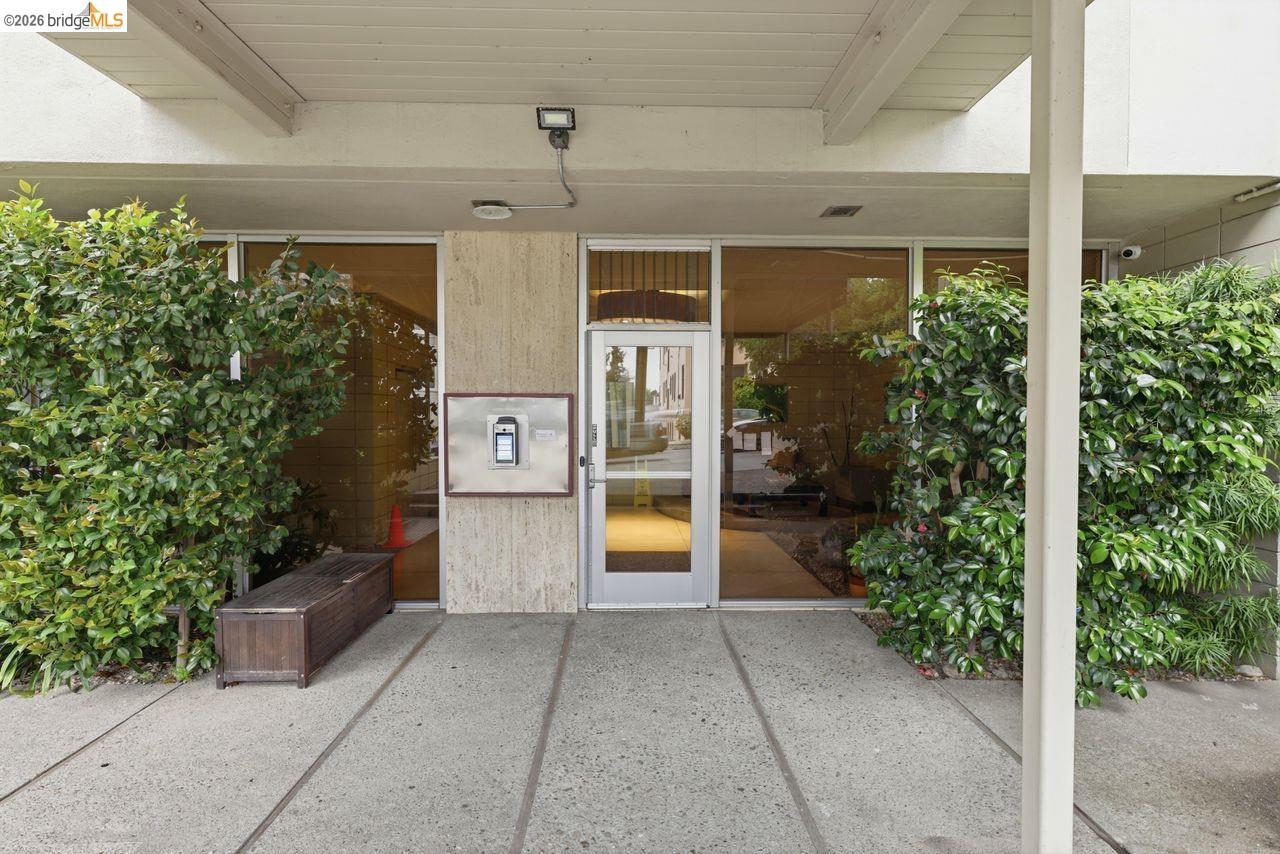 Photo #5: 41129901 Listing: Photo #5