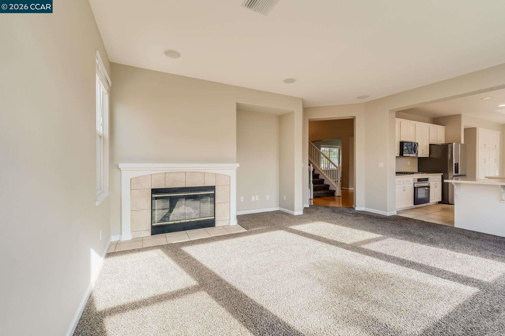 Detail Gallery Image 14 of 40 For 2500 Vallecito Way, Antioch,  CA 94531 - 5 Beds | 3 Baths