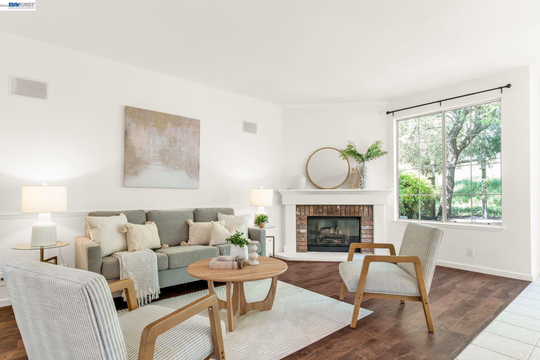 Detail Gallery Image 16 of 51 For 690 Glasgow Cir, Danville,  CA 94526 - 4 Beds | 2/1 Baths