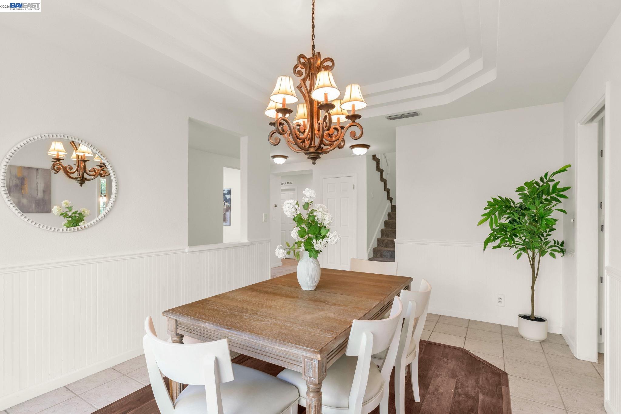 Detail Gallery Image 8 of 51 For 690 Glasgow Cir, Danville,  CA 94526 - 4 Beds | 2/1 Baths