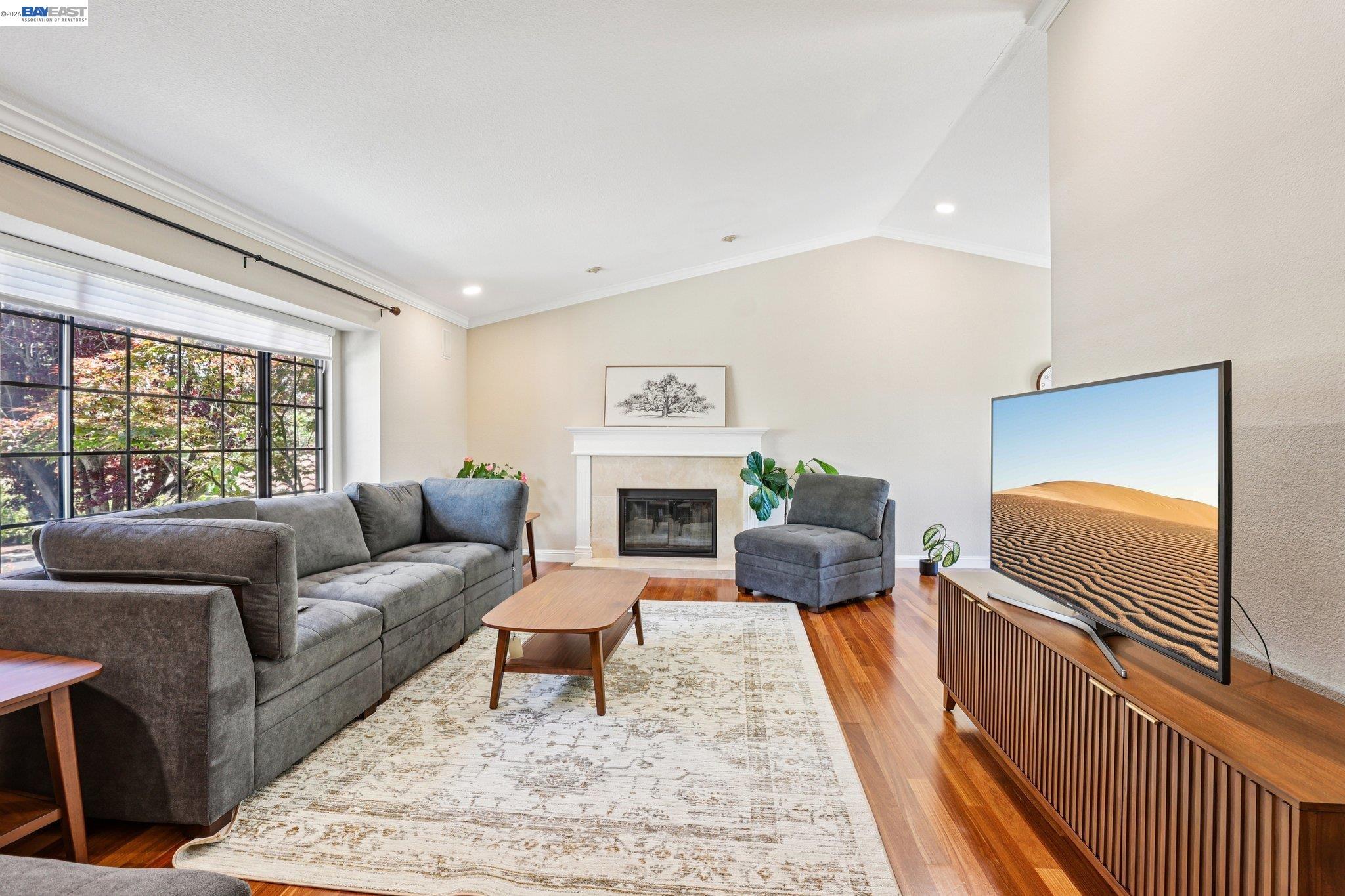 Detail Gallery Image 11 of 68 For 1095 Canyon Hills Rd, San Ramon,  CA 94582 - 4 Beds | 3 Baths