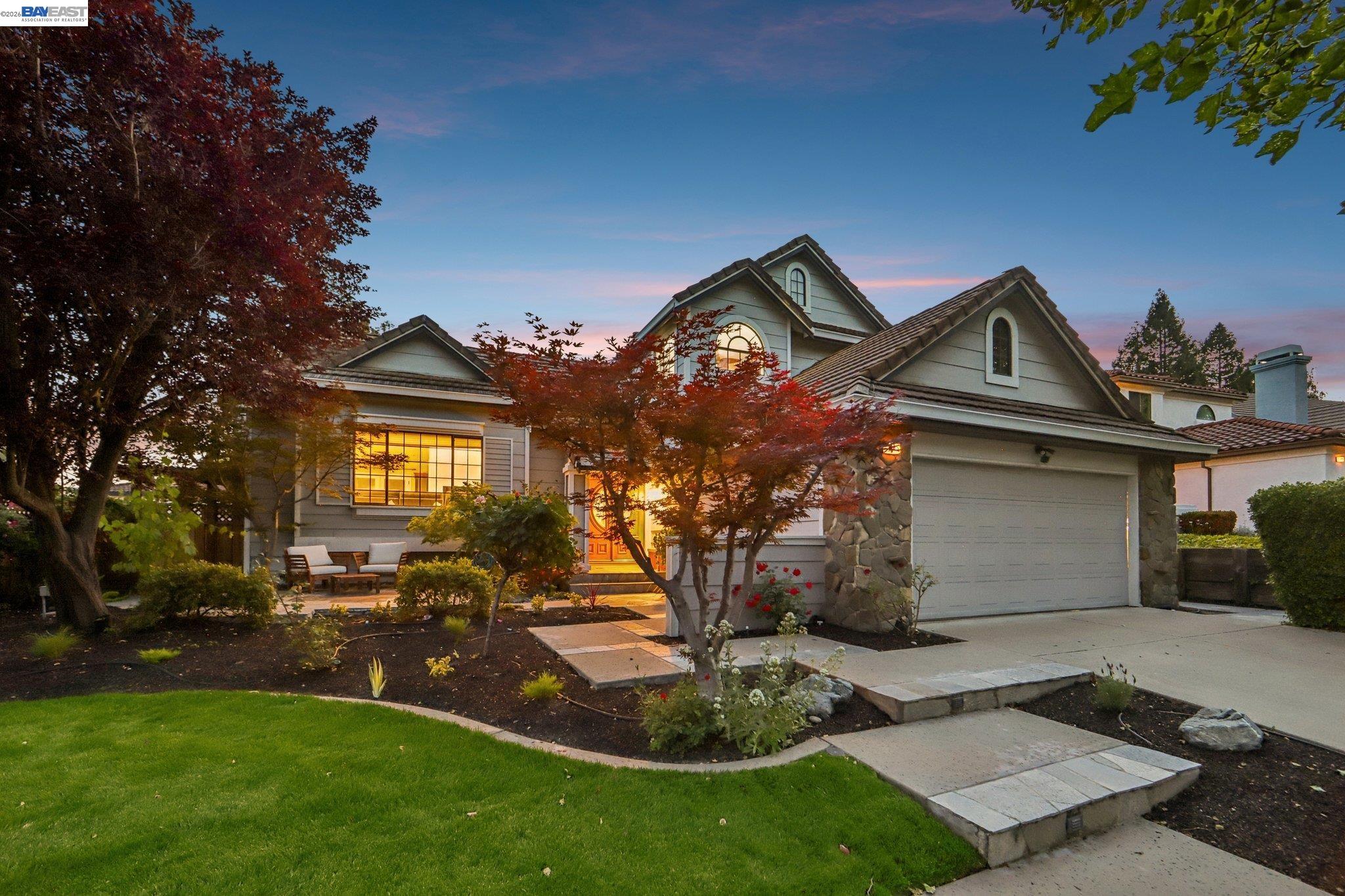 Detail Gallery Image 6 of 68 For 1095 Canyon Hills Rd, San Ramon,  CA 94582 - 4 Beds | 3 Baths