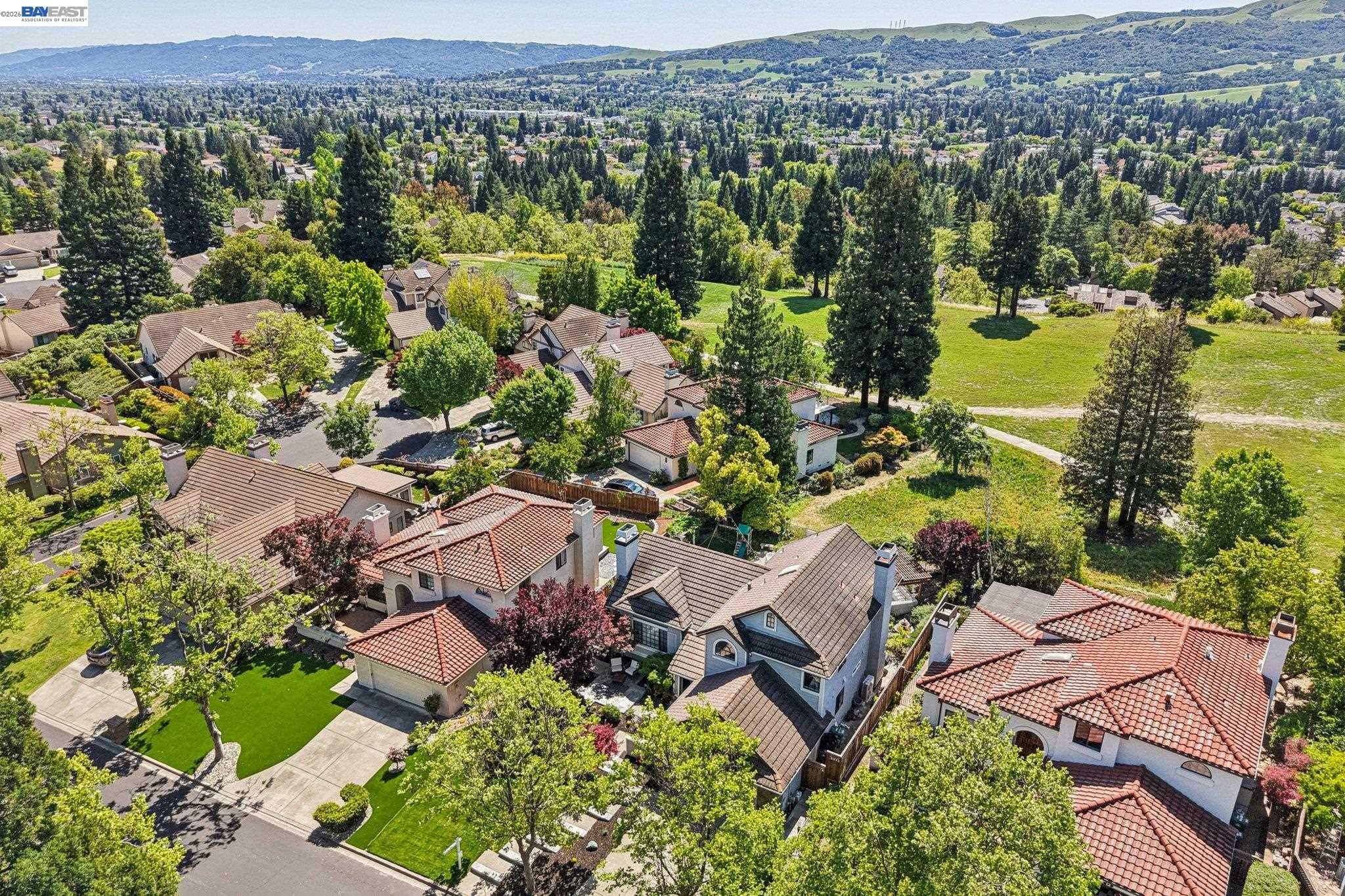 Detail Gallery Image 52 of 68 For 1095 Canyon Hills Rd, San Ramon,  CA 94582 - 4 Beds | 3 Baths