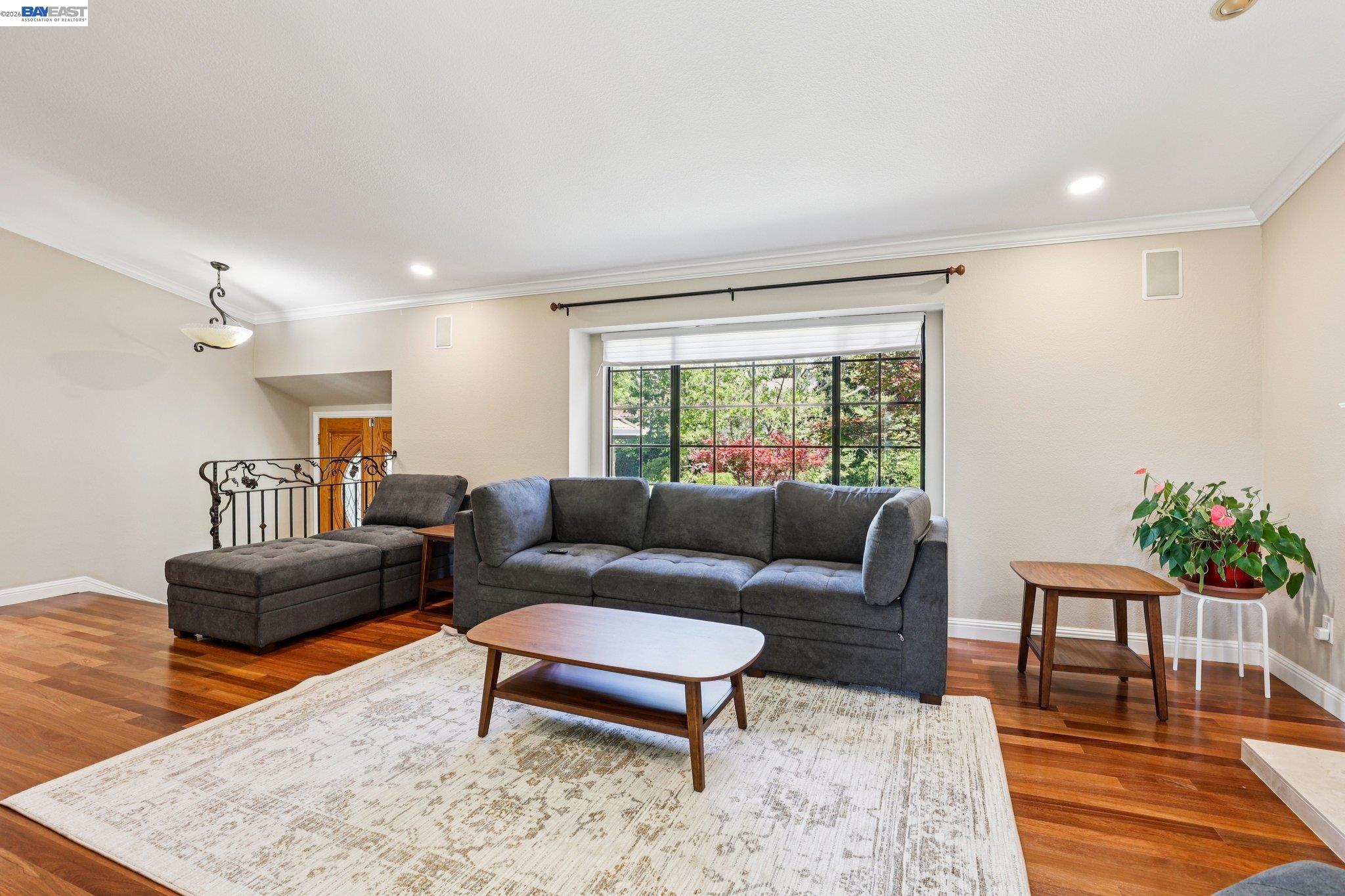 Detail Gallery Image 9 of 68 For 1095 Canyon Hills Rd, San Ramon,  CA 94582 - 4 Beds | 3 Baths