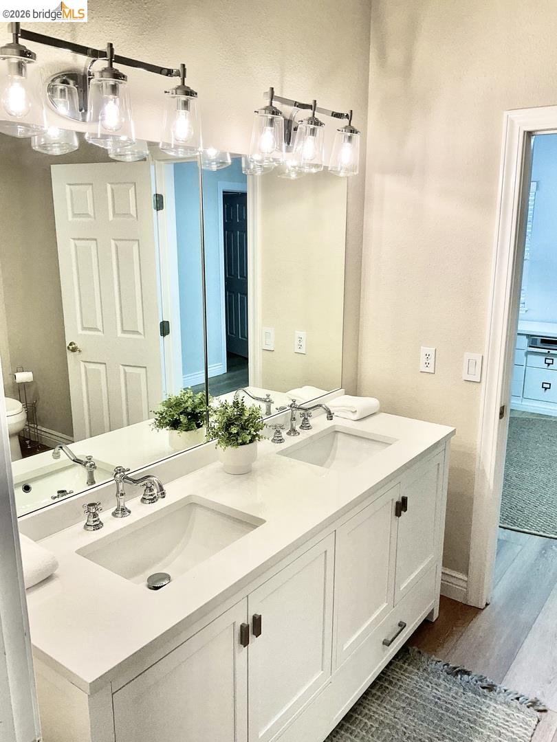 Detail Gallery Image 15 of 37 For 4127 Kilt Cir, El Dorado Hills,  CA 95762 - 5 Beds | 4/1 Baths