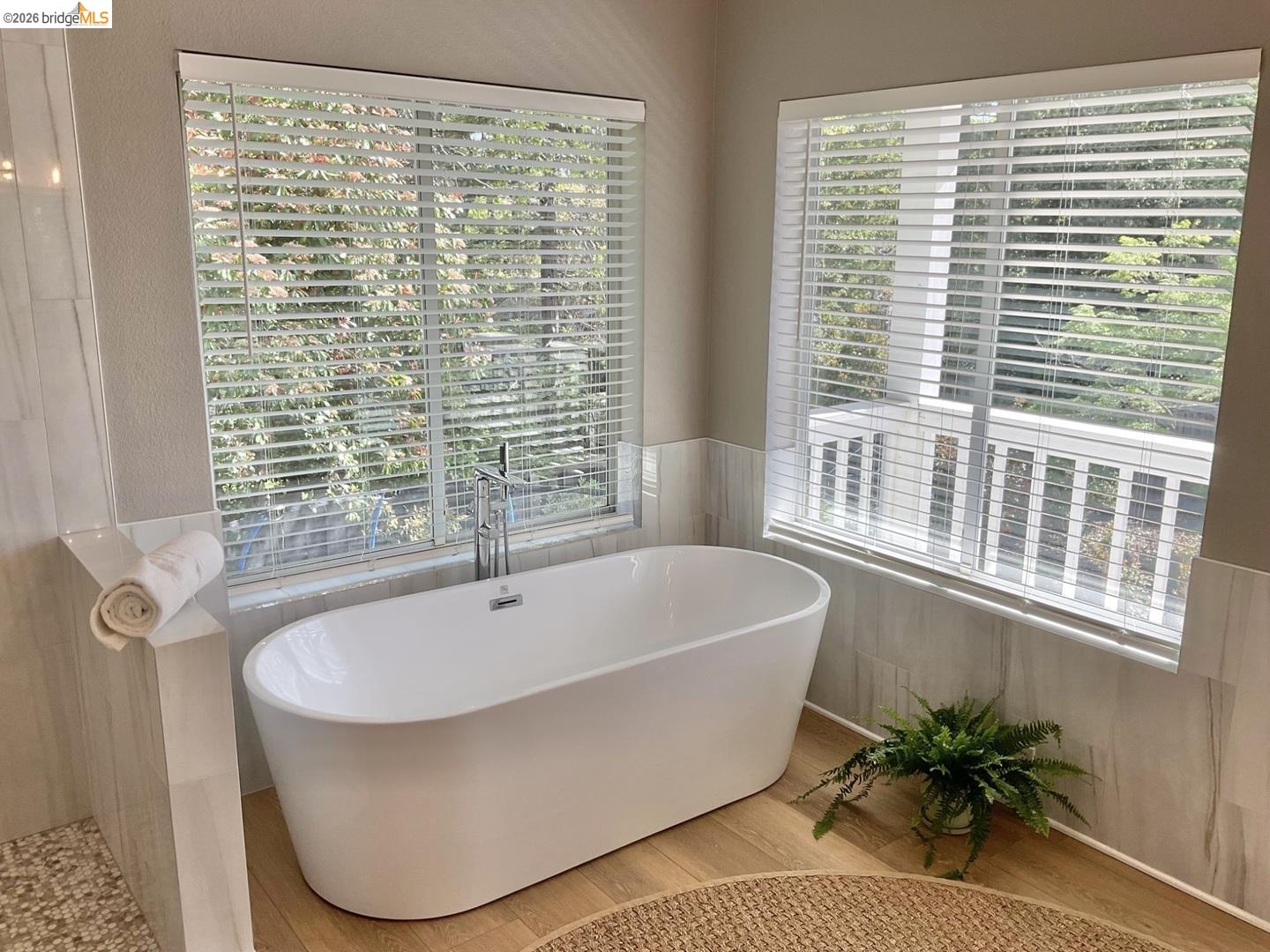 Detail Gallery Image 21 of 37 For 4127 Kilt Cir, El Dorado Hills,  CA 95762 - 5 Beds | 4/1 Baths