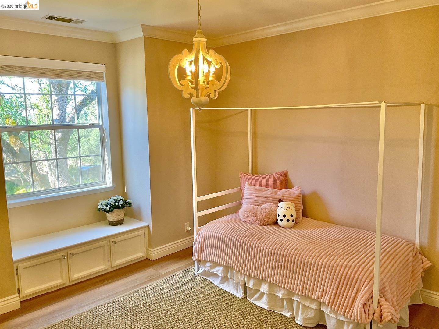 Detail Gallery Image 23 of 37 For 4127 Kilt Cir, El Dorado Hills,  CA 95762 - 5 Beds | 4/1 Baths