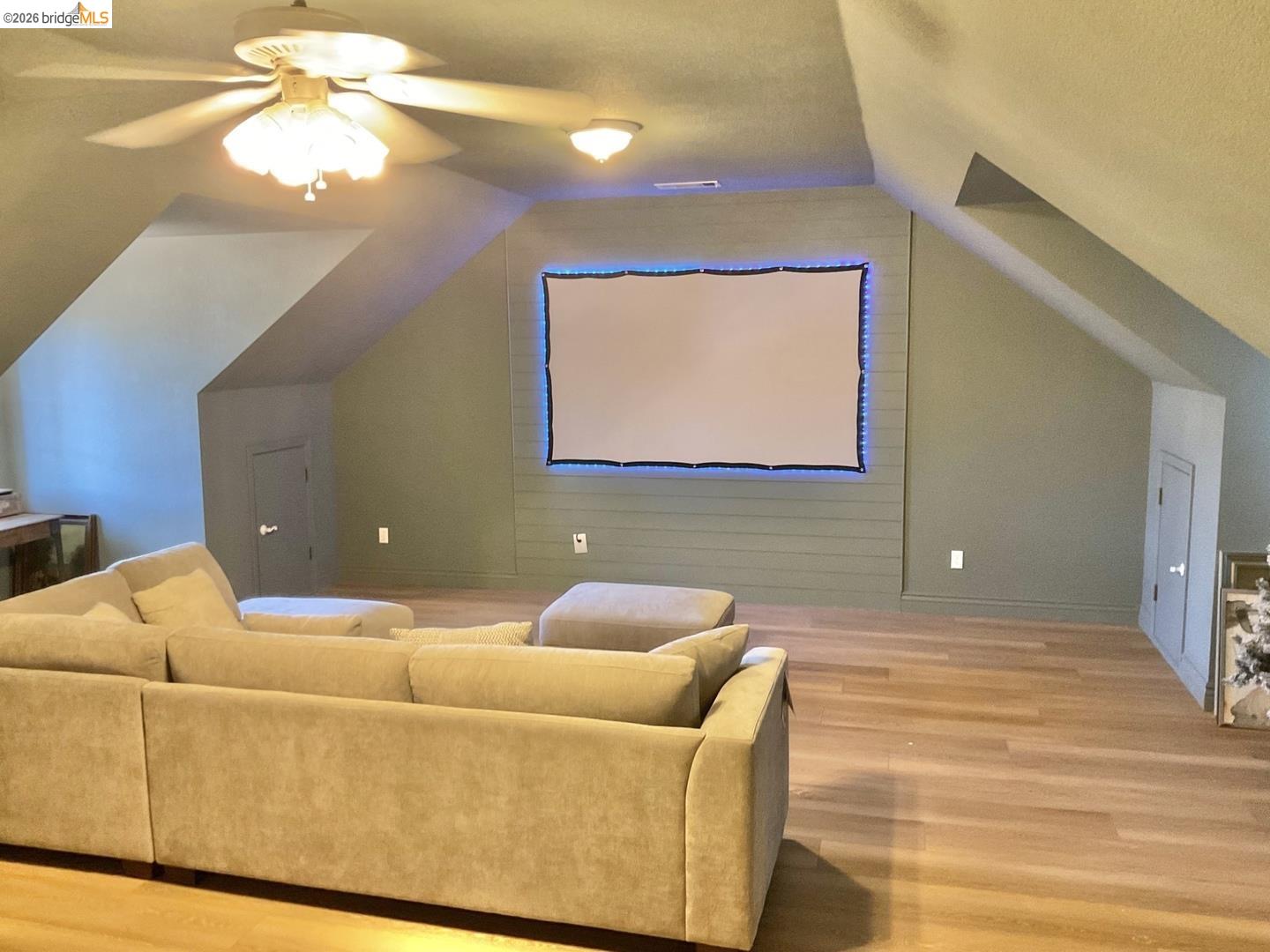 Detail Gallery Image 26 of 37 For 4127 Kilt Cir, El Dorado Hills,  CA 95762 - 5 Beds | 4/1 Baths