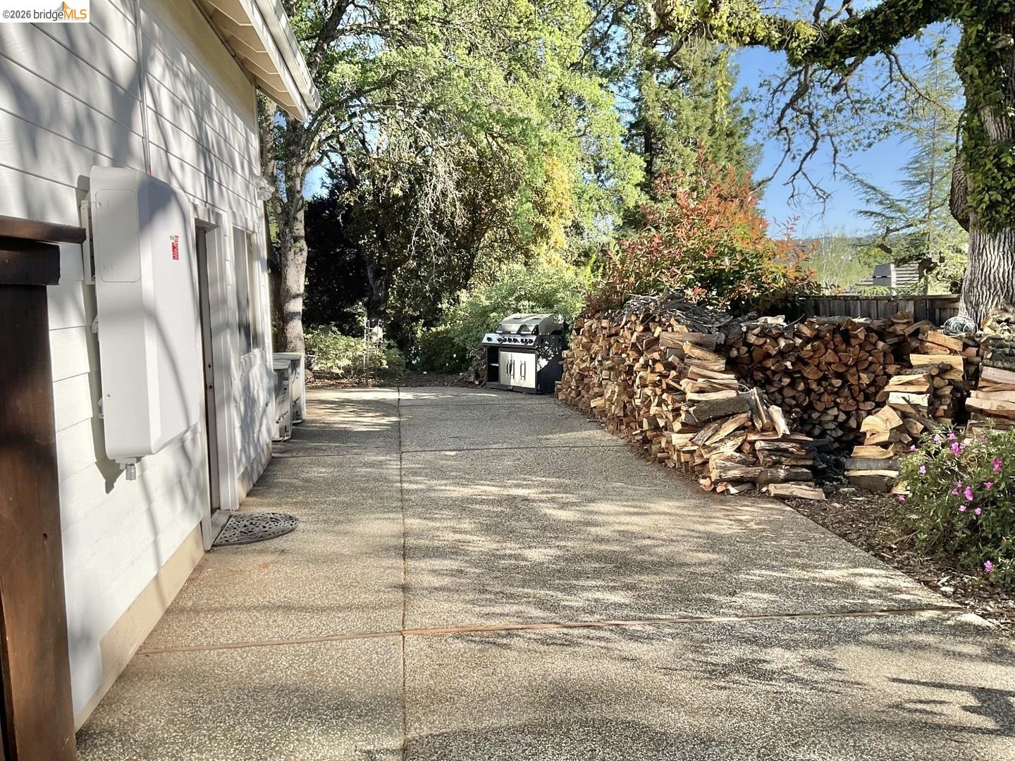 Detail Gallery Image 30 of 37 For 4127 Kilt Cir, El Dorado Hills,  CA 95762 - 5 Beds | 4/1 Baths