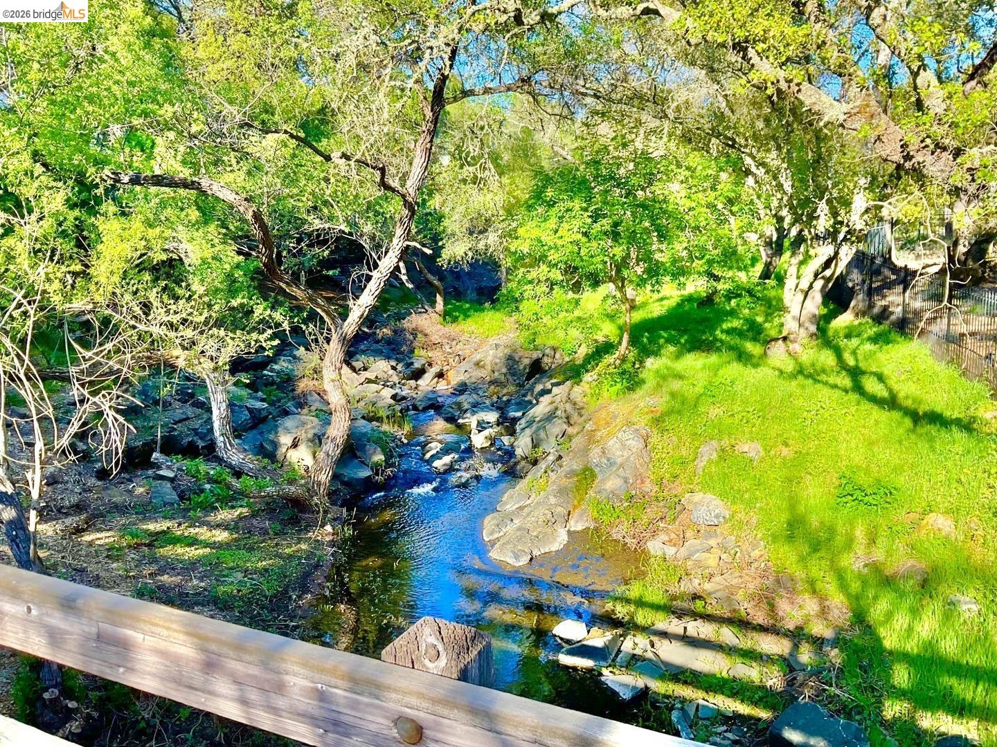 Detail Gallery Image 35 of 37 For 4127 Kilt Cir, El Dorado Hills,  CA 95762 - 5 Beds | 4/1 Baths