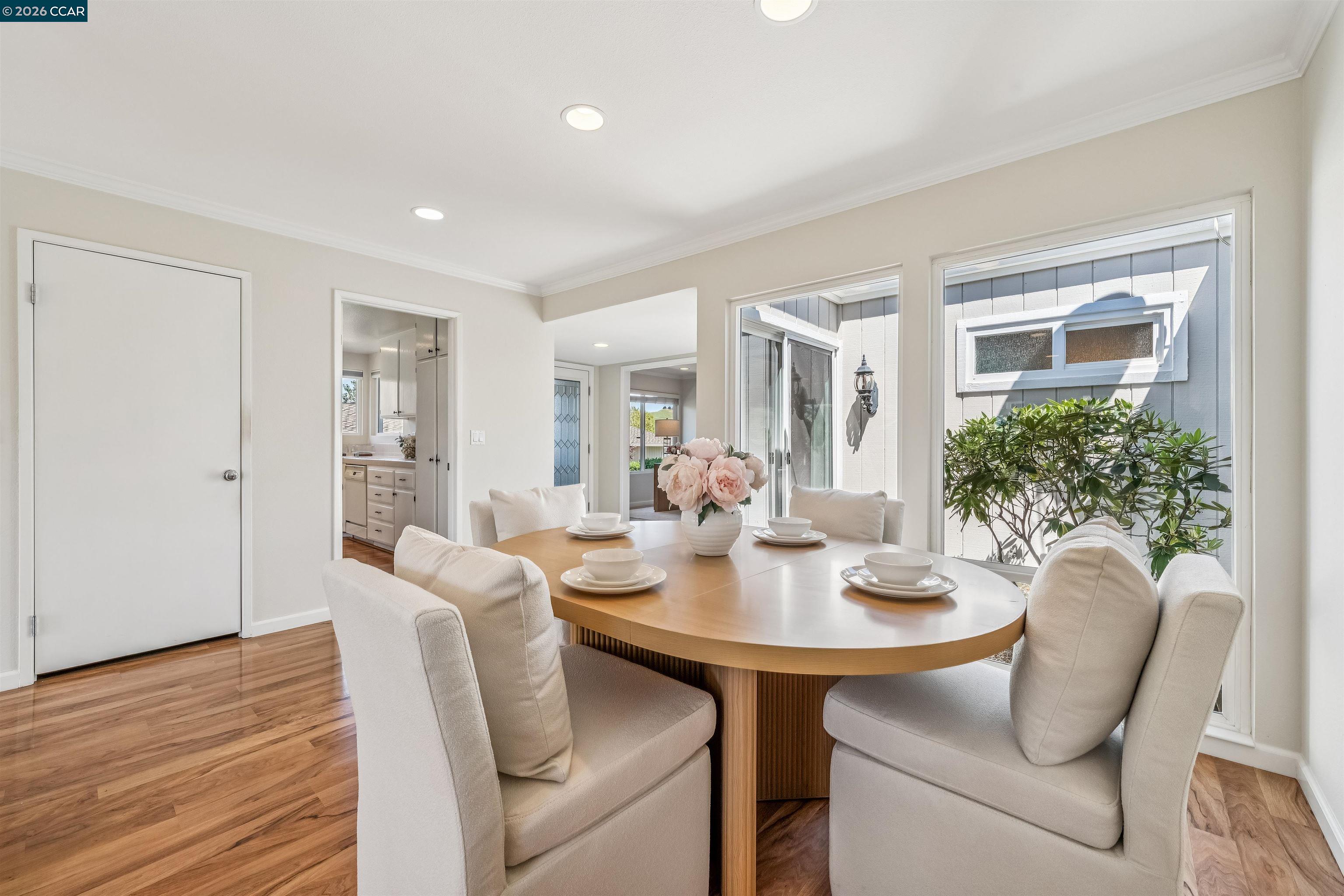 Photo #11: 41129906 Listing: Photo #11