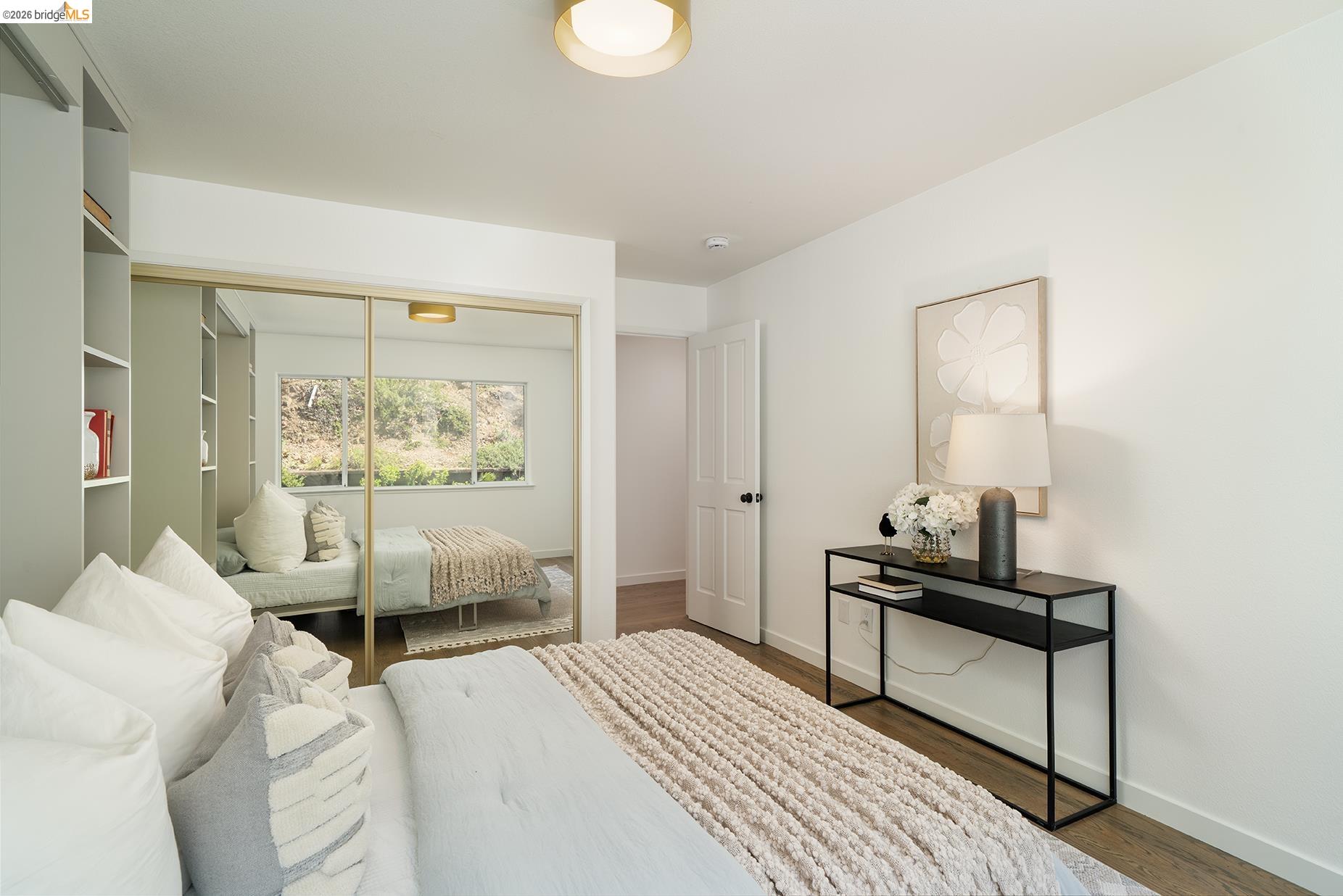 Detail Gallery Image 31 of 43 For 6109 Fairlane Dr, Oakland,  CA 94611 - 3 Beds | 2 Baths