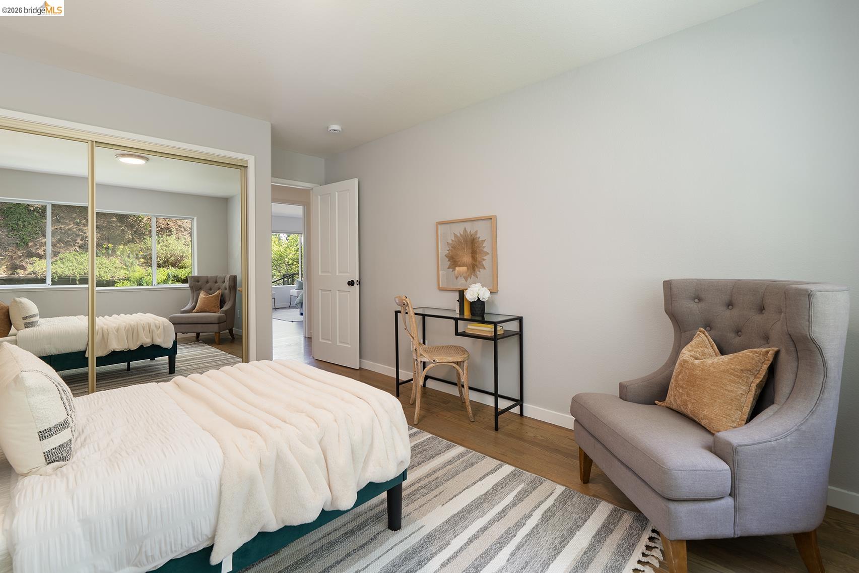 Detail Gallery Image 33 of 43 For 6109 Fairlane Dr, Oakland,  CA 94611 - 3 Beds | 2 Baths