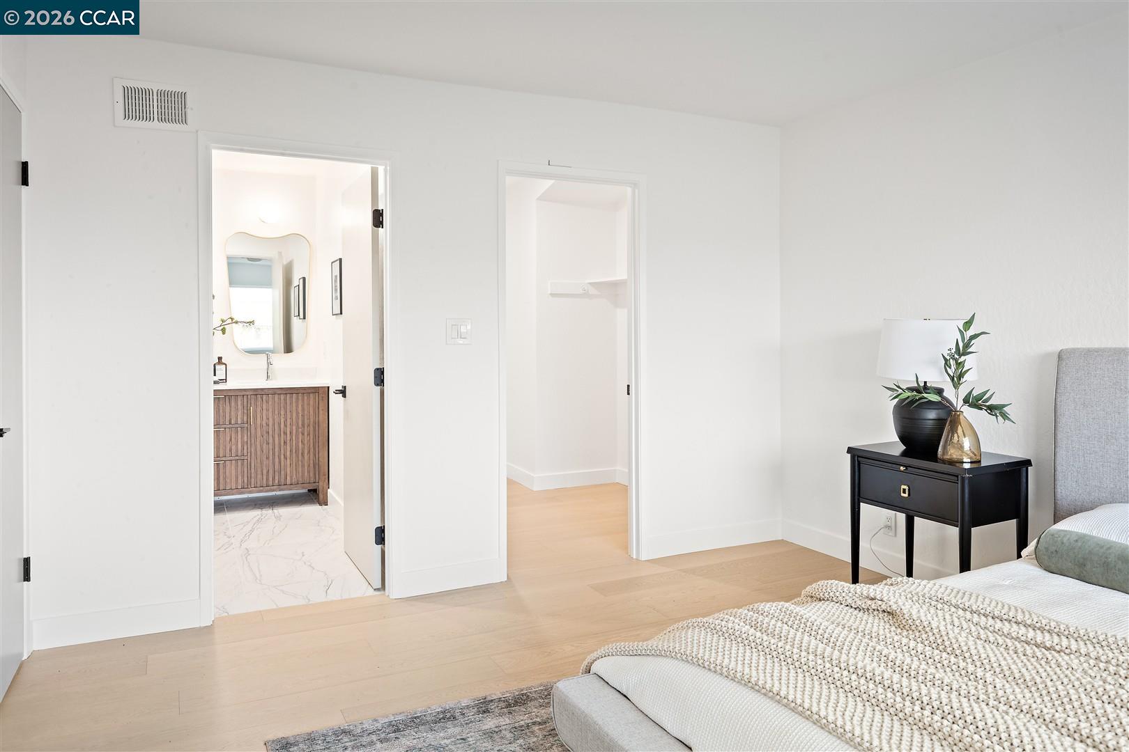 Detail Gallery Image 22 of 49 For 125 Larkwood Circle, Danville,  CA 94526 - 5 Beds | 2/1 Baths