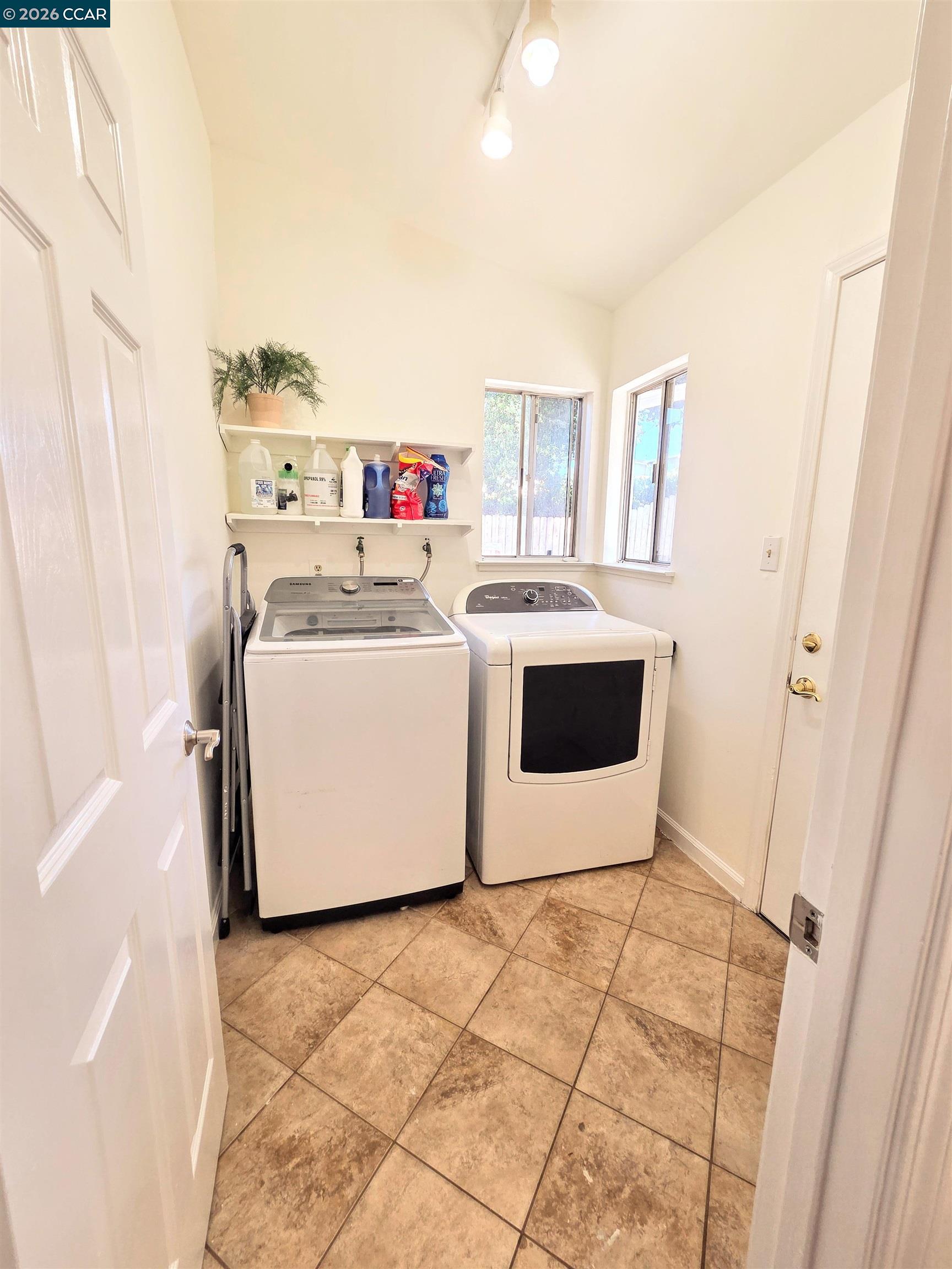 Detail Gallery Image 20 of 33 For 4218 Heights Ave, Pittsburg,  CA 94565 - 3 Beds | 2 Baths