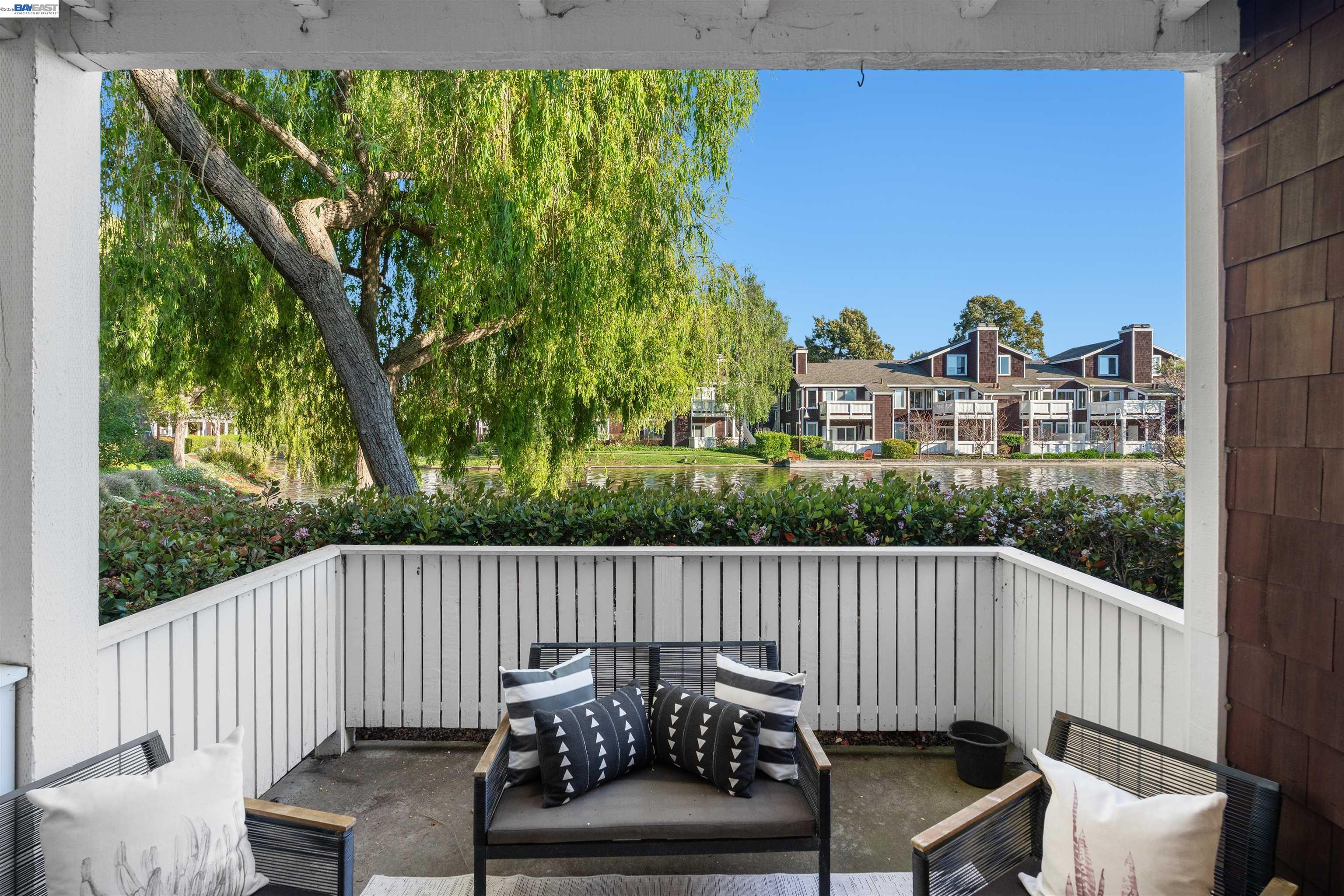 Detail Gallery Image 15 of 35 For 15 Marina Lakes Drive, Richmond,  CA 94804 - 2 Beds | 1 Baths