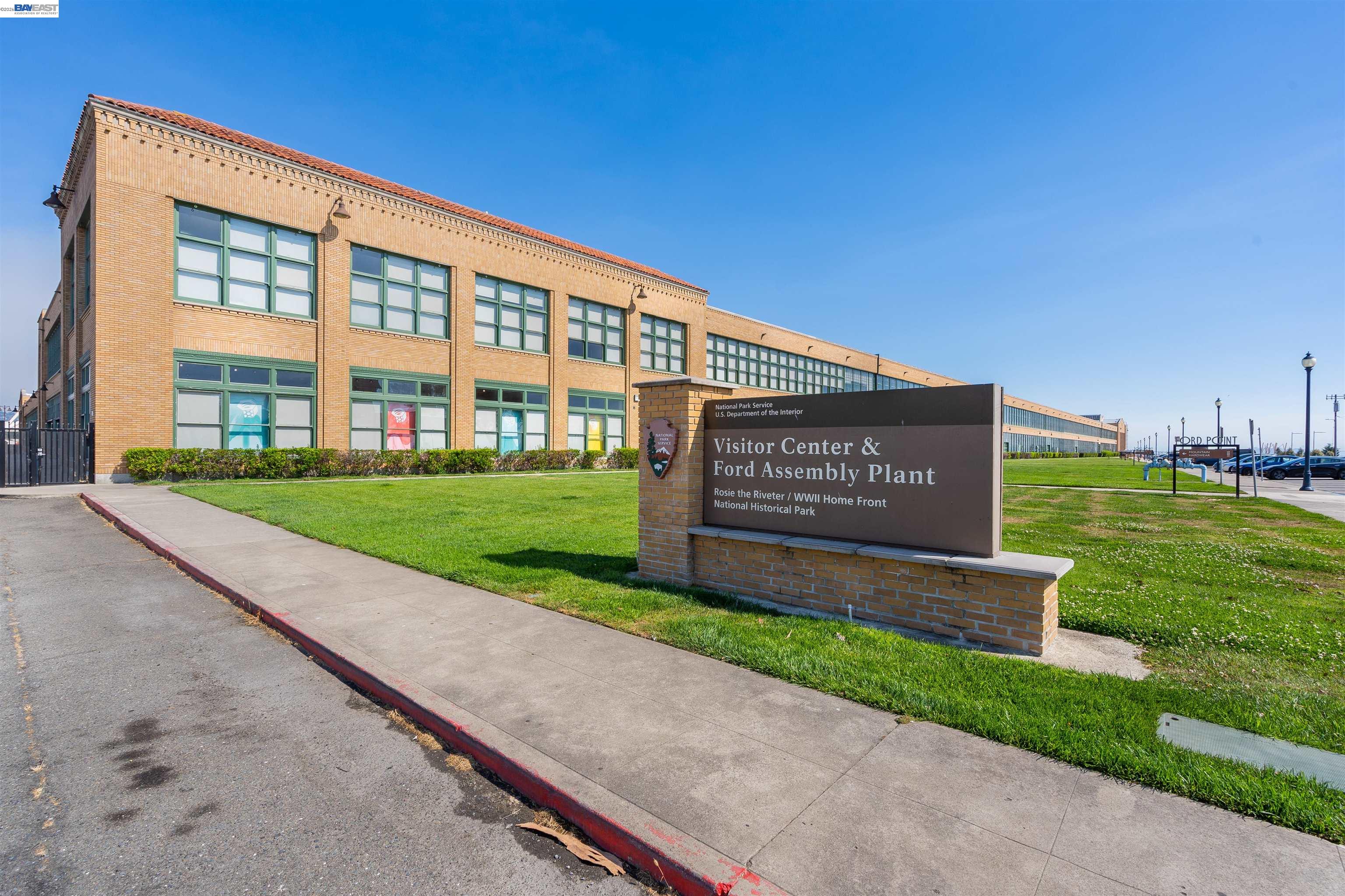 Detail Gallery Image 30 of 35 For 15 Marina Lakes Drive, Richmond,  CA 94804 - 2 Beds | 1 Baths