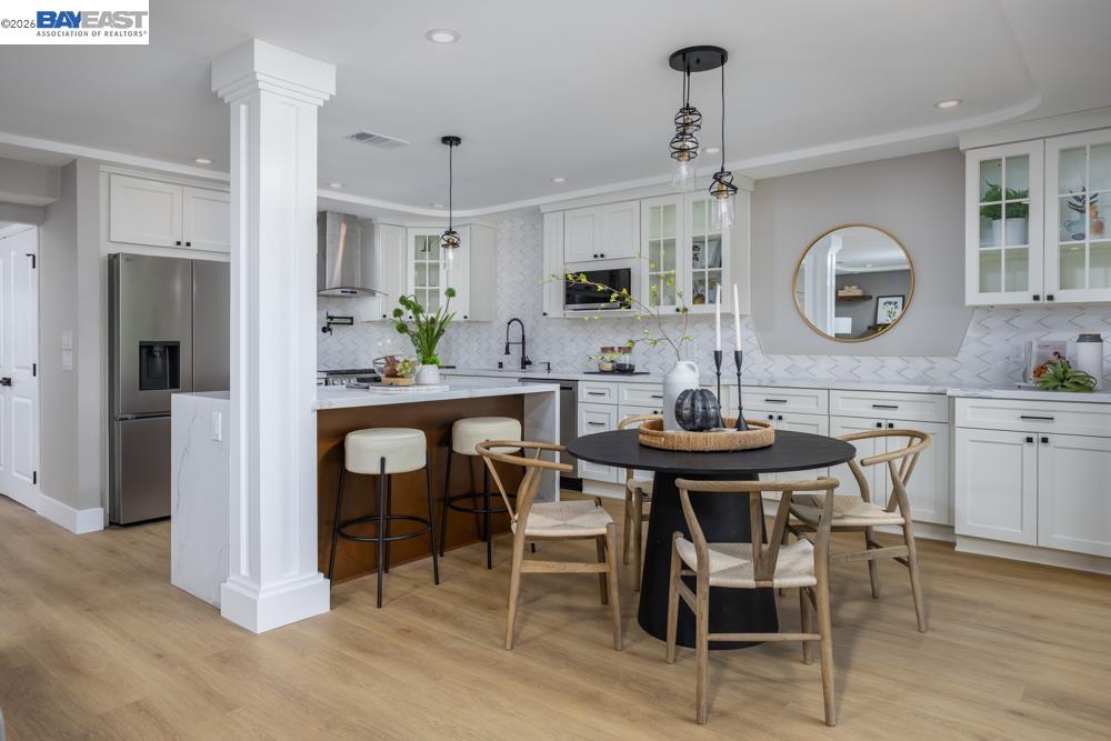 Detail Gallery Image 5 of 26 For 1301 Leisure Lane #6,  Walnut Creek,  CA 94595 - 2 Beds | 2 Baths