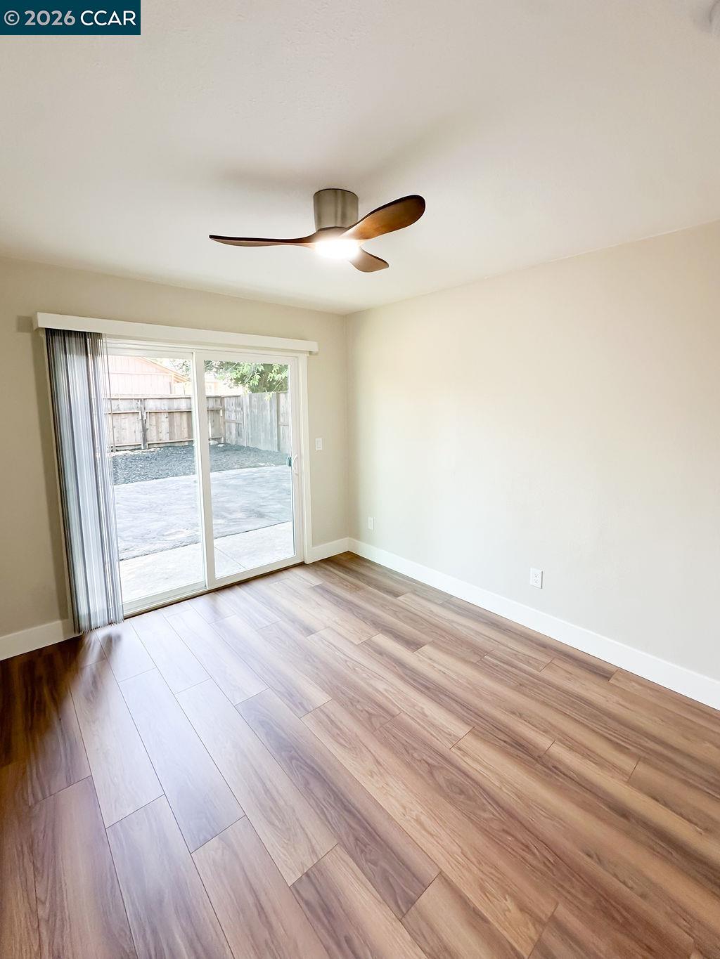 Detail Gallery Image 15 of 24 For 2061 Sherman Dr, Pleasant Hill,  CA 94523 - 3 Beds | 1/1 Baths