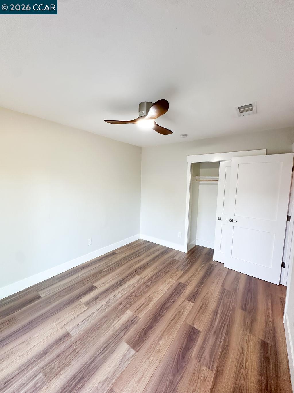 Detail Gallery Image 16 of 24 For 2061 Sherman Dr, Pleasant Hill,  CA 94523 - 3 Beds | 1/1 Baths