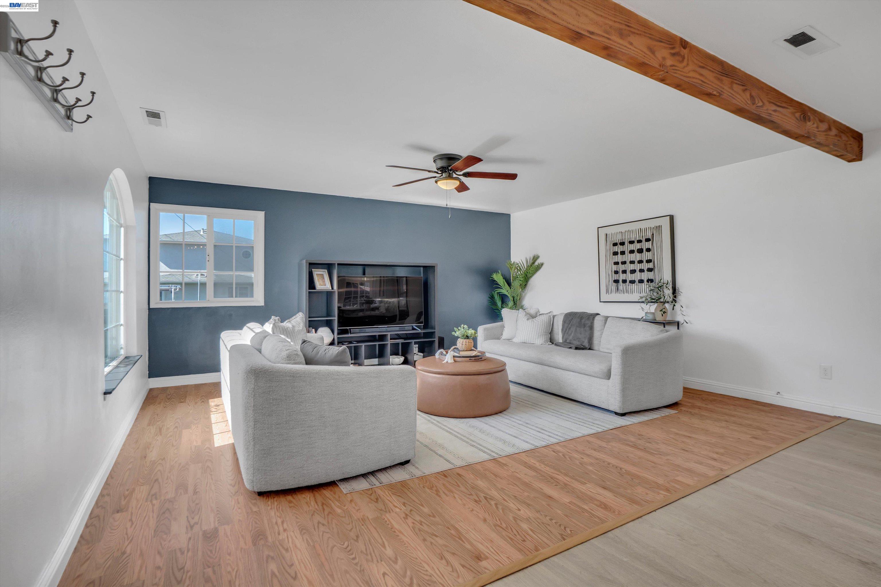 Detail Gallery Image 6 of 35 For 513 F St, Union City,  CA 94587 - 4 Beds | 1/1 Baths