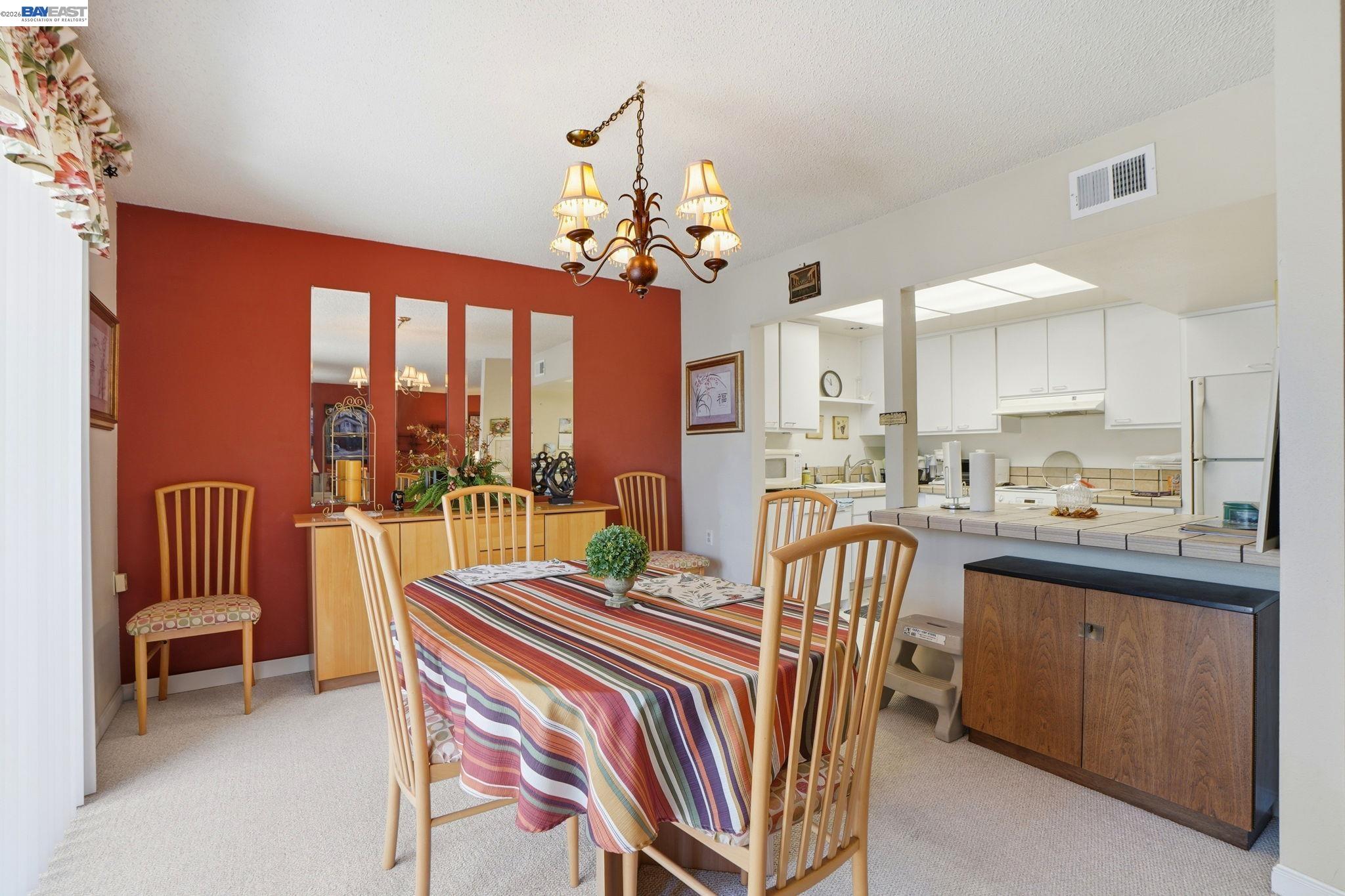 Detail Gallery Image 11 of 24 For 1732 Oakmont Dr #4,  Walnut Creek,  CA 94595 - 2 Beds | 1 Baths