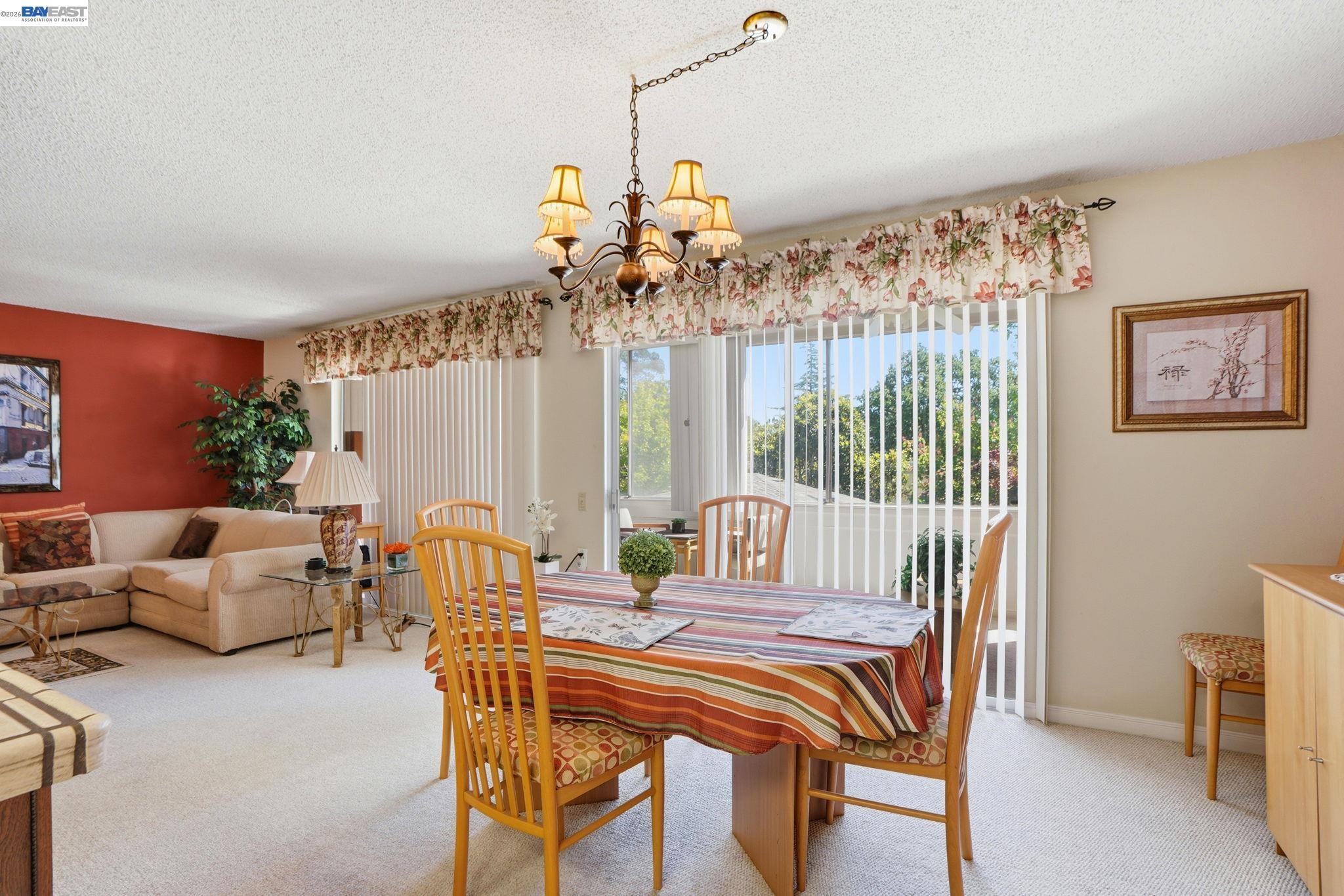 Detail Gallery Image 13 of 24 For 1732 Oakmont Dr #4,  Walnut Creek,  CA 94595 - 2 Beds | 1 Baths