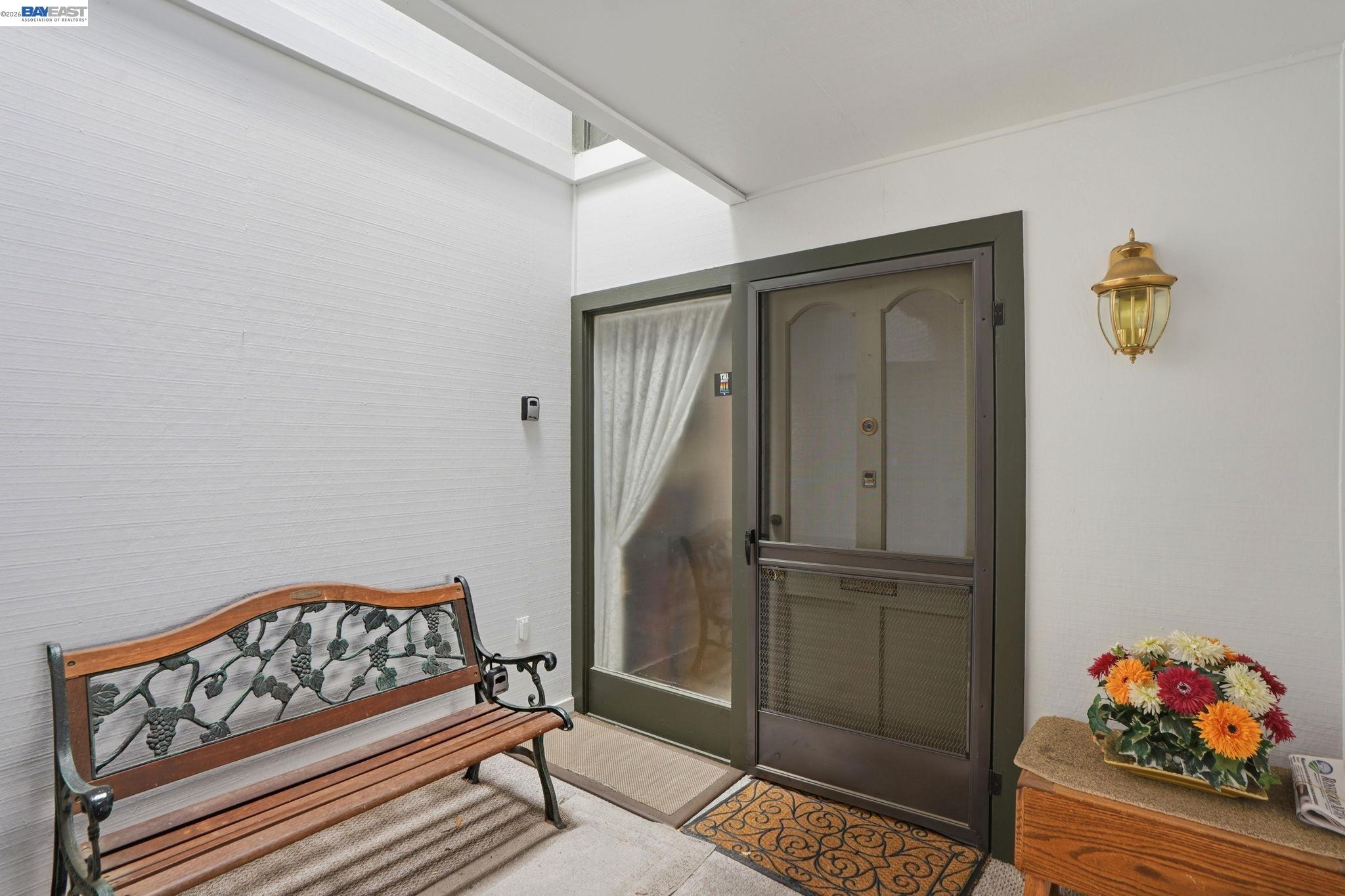 Detail Gallery Image 4 of 24 For 1732 Oakmont Dr #4,  Walnut Creek,  CA 94595 - 2 Beds | 1 Baths