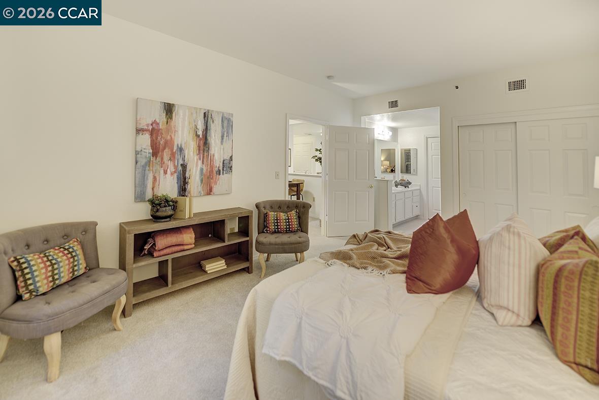 Detail Gallery Image 19 of 43 For 1840 Tice Creek Dr #2110,  Walnut Creek,  CA 94595 - 2 Beds | 1/1 Baths