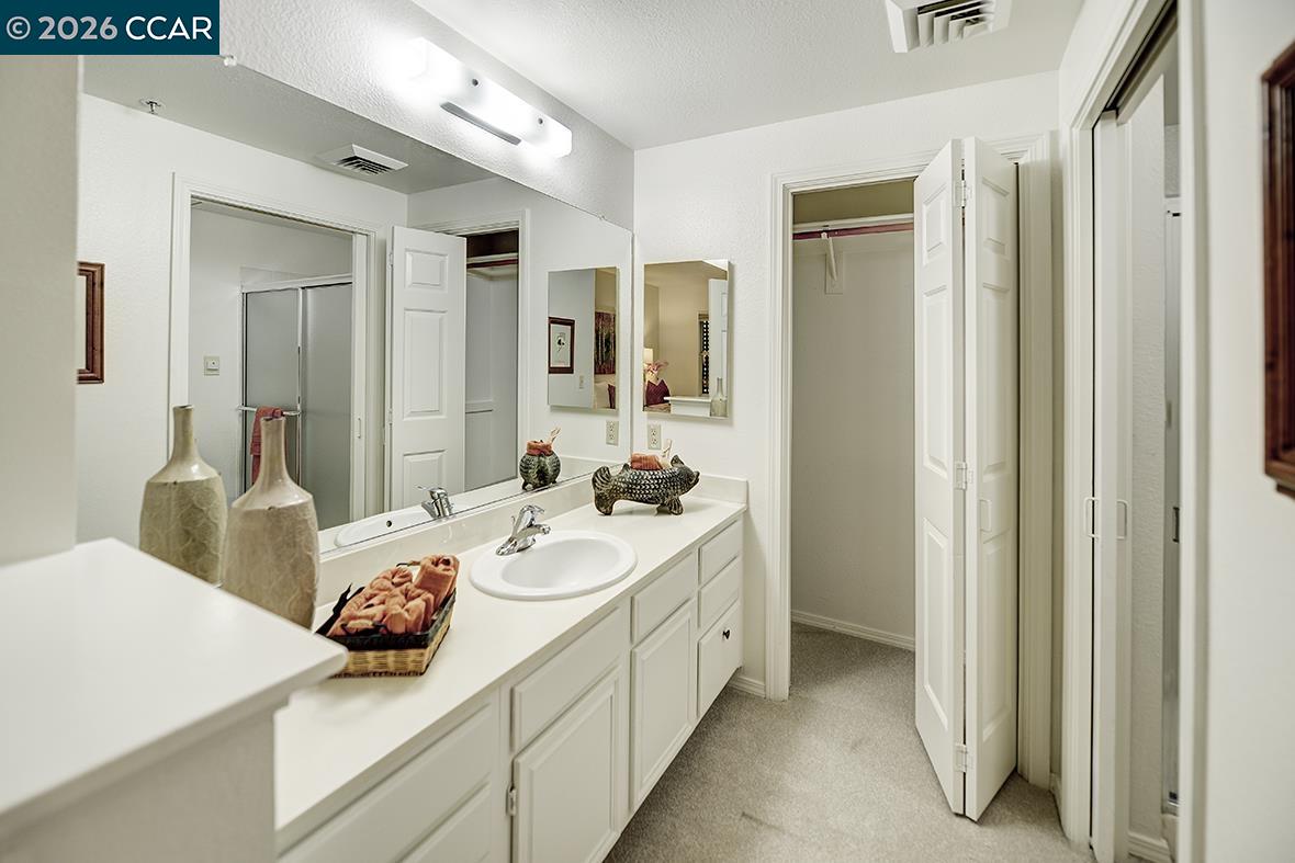 Detail Gallery Image 21 of 43 For 1840 Tice Creek Dr #2110,  Walnut Creek,  CA 94595 - 2 Beds | 1/1 Baths
