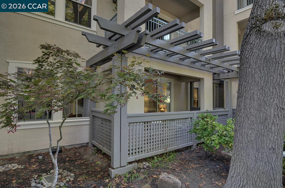 Detail Gallery Image 27 of 43 For 1840 Tice Creek Dr #2110,  Walnut Creek,  CA 94595 - 2 Beds | 1/1 Baths