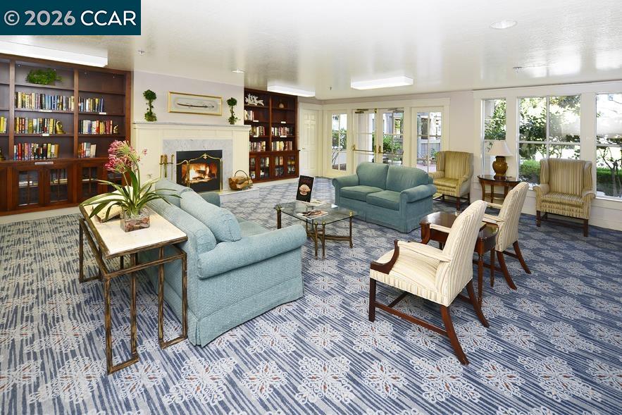 Detail Gallery Image 30 of 43 For 1840 Tice Creek Dr #2110,  Walnut Creek,  CA 94595 - 2 Beds | 1/1 Baths