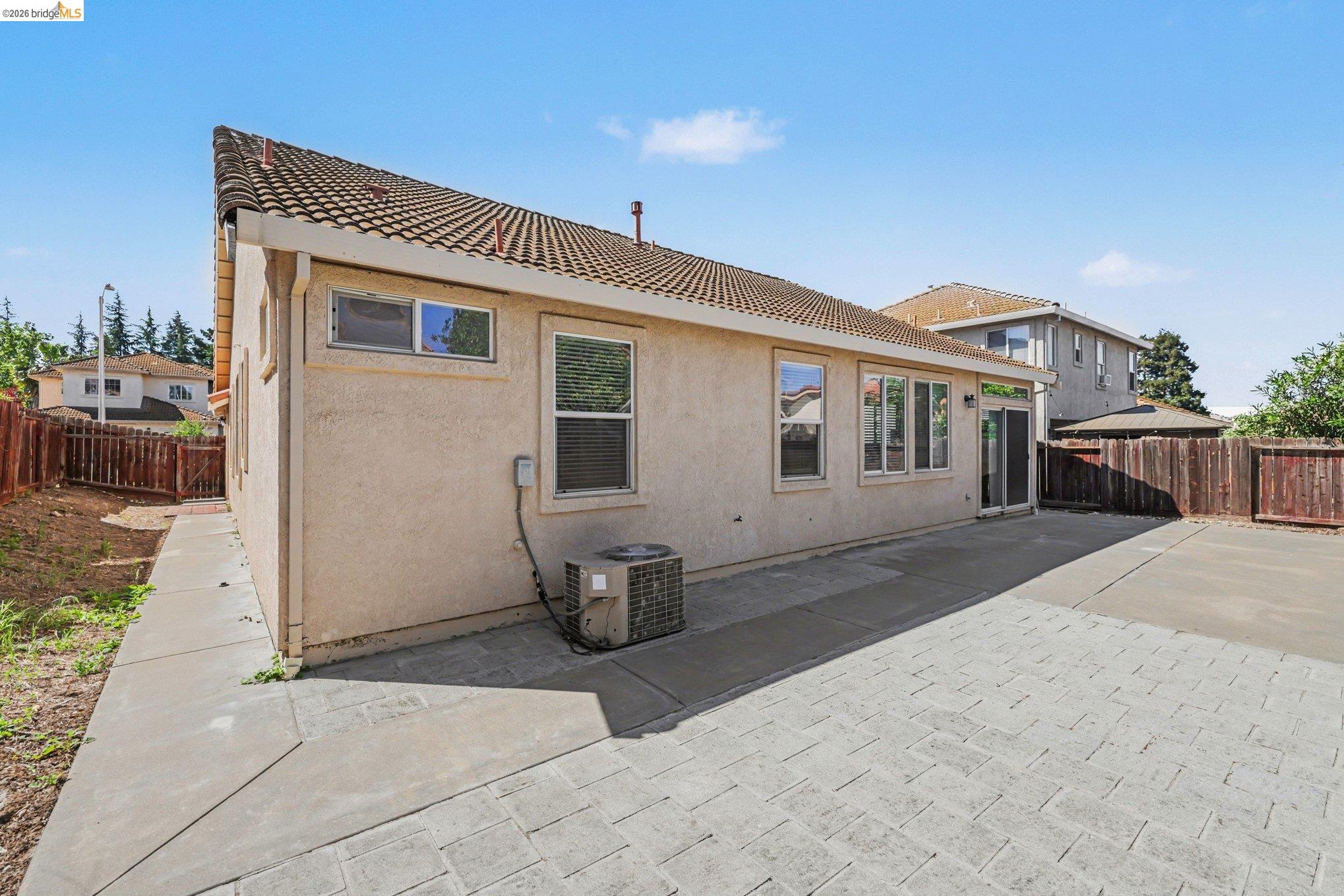 Detail Gallery Image 25 of 25 For 2109 Bedrock Way, Antioch,  CA 94509 - 4 Beds | 2 Baths