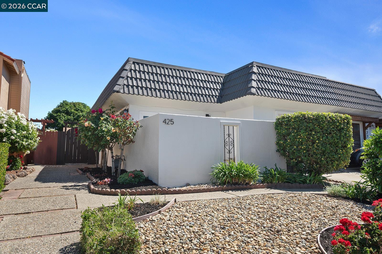 Front Image Thumbnail for CC41129928