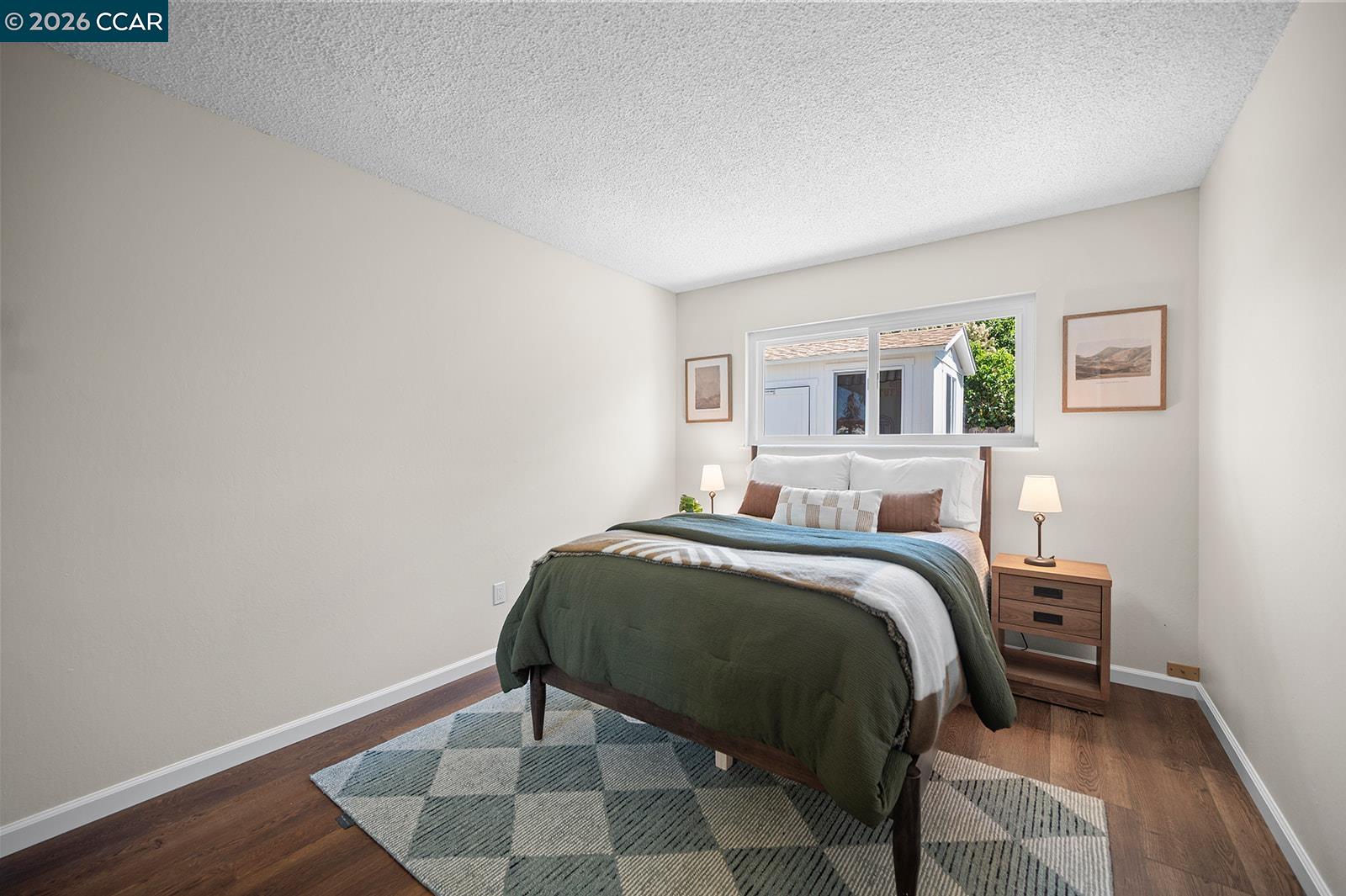 Detail Gallery Image 19 of 30 For 425 Glacier Dr, Martinez,  CA 94553 - 2 Beds | 1/1 Baths