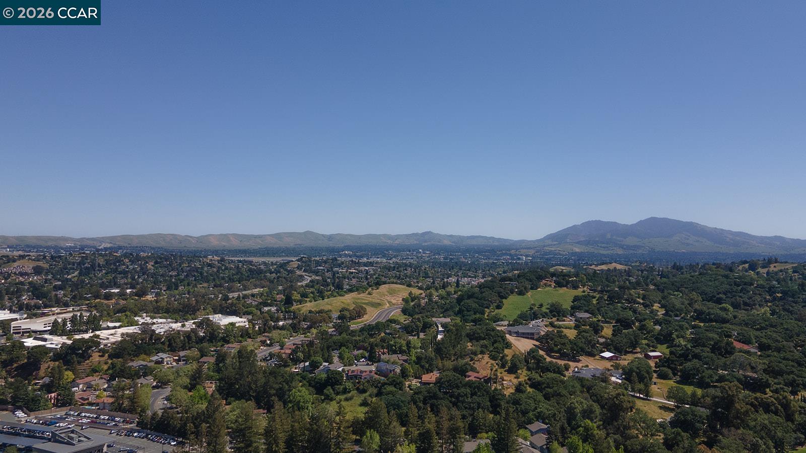 Detail Gallery Image 27 of 30 For 425 Glacier Dr, Martinez,  CA 94553 - 2 Beds | 1/1 Baths