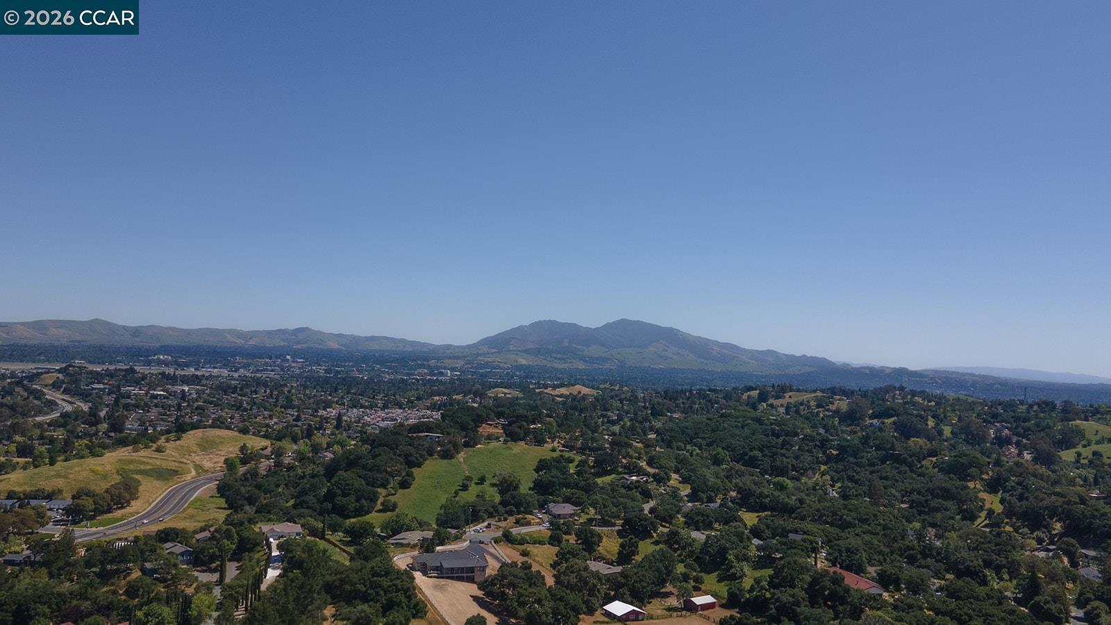 Detail Gallery Image 28 of 30 For 425 Glacier Dr, Martinez,  CA 94553 - 2 Beds | 1/1 Baths