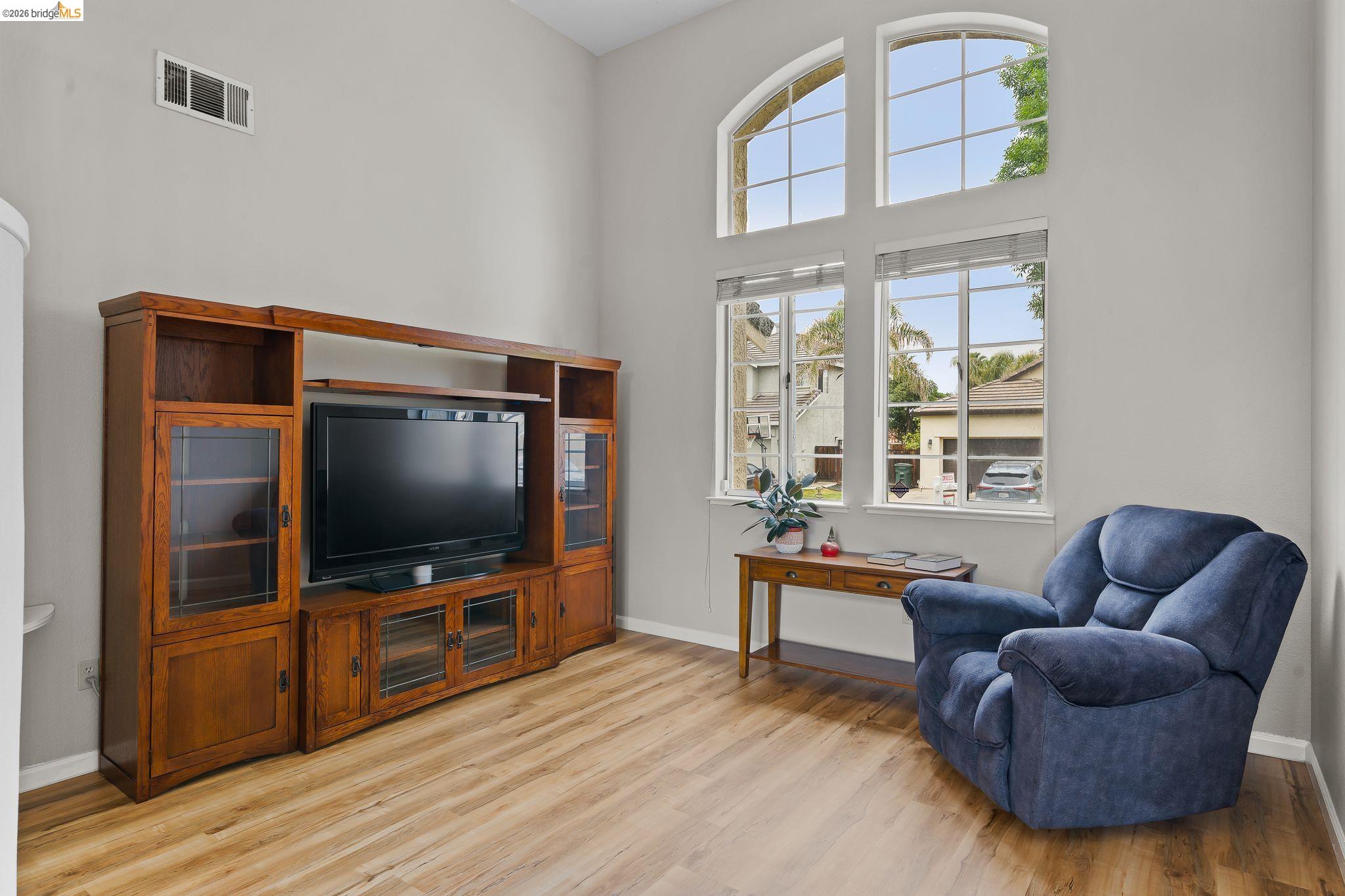 Detail Gallery Image 14 of 50 For 2218 Newport Ct, Discovery Bay,  CA 94505 - 4 Beds | 3 Baths