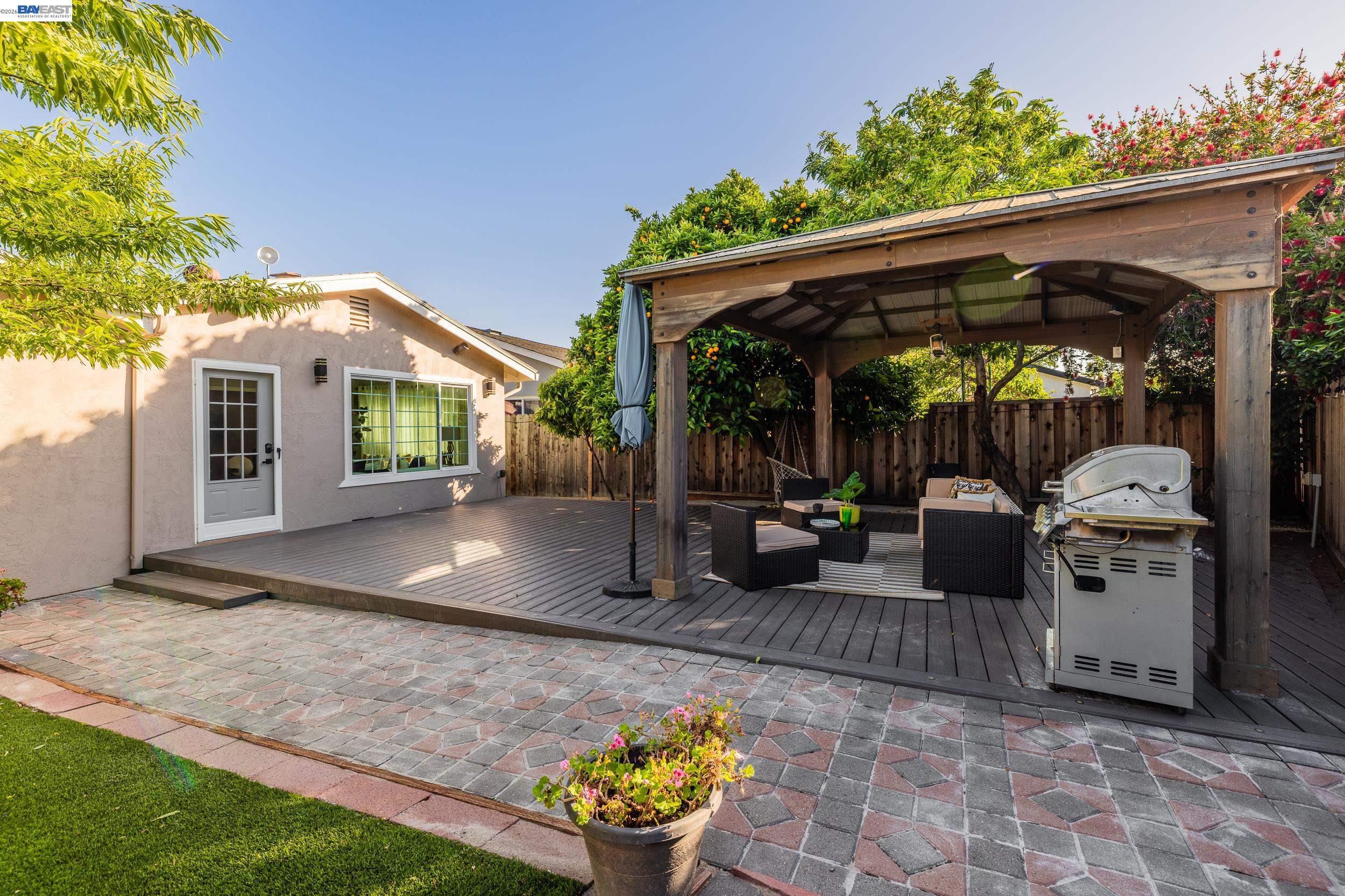 Detail Gallery Image 28 of 39 For 3766 Pinewood Pl, Santa Clara,  CA 95054 - 3 Beds | 2 Baths