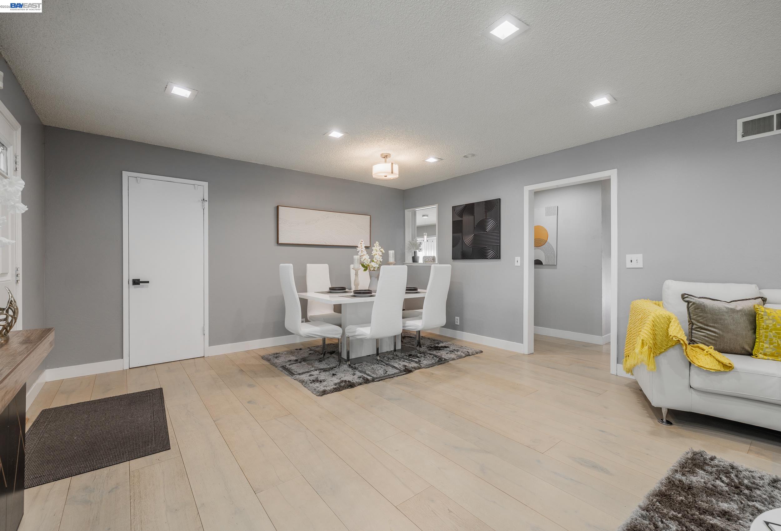 Detail Gallery Image 6 of 39 For 3766 Pinewood Pl, Santa Clara,  CA 95054 - 3 Beds | 2 Baths