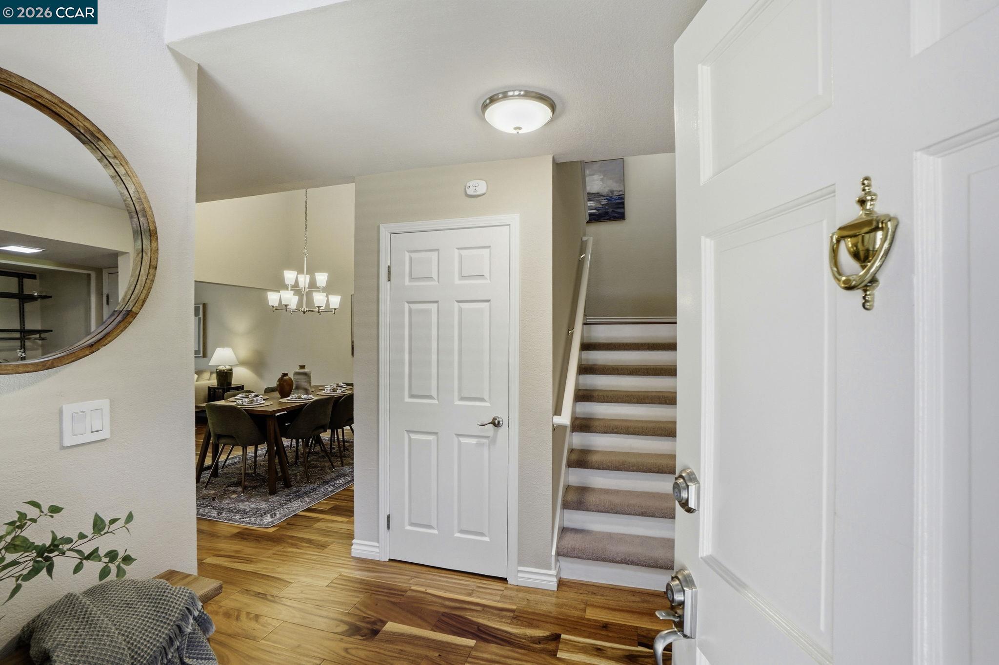 Detail Gallery Image 2 of 50 For 21 Royston Walk, Pleasant Hill,  CA 94523-2078 - 3 Beds | 2/1 Baths