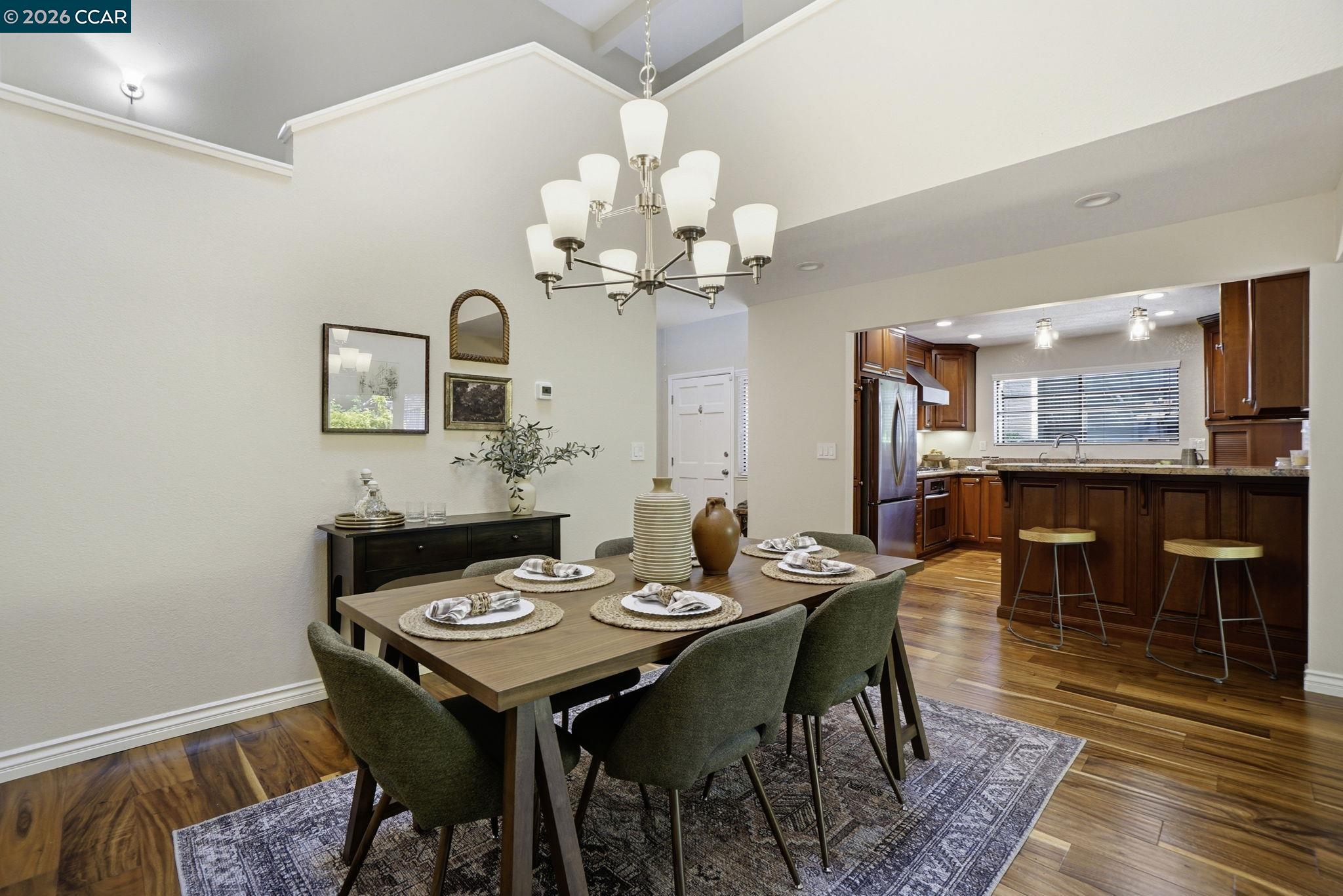 Detail Gallery Image 14 of 50 For 21 Royston Walk, Pleasant Hill,  CA 94523-2078 - 3 Beds | 2/1 Baths