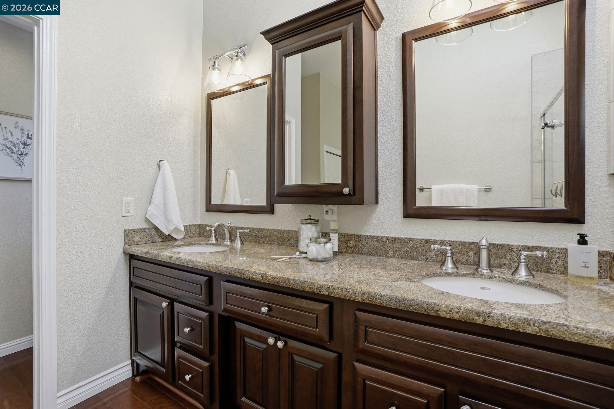 Detail Gallery Image 33 of 50 For 21 Royston Walk, Pleasant Hill,  CA 94523-2078 - 3 Beds | 2/1 Baths